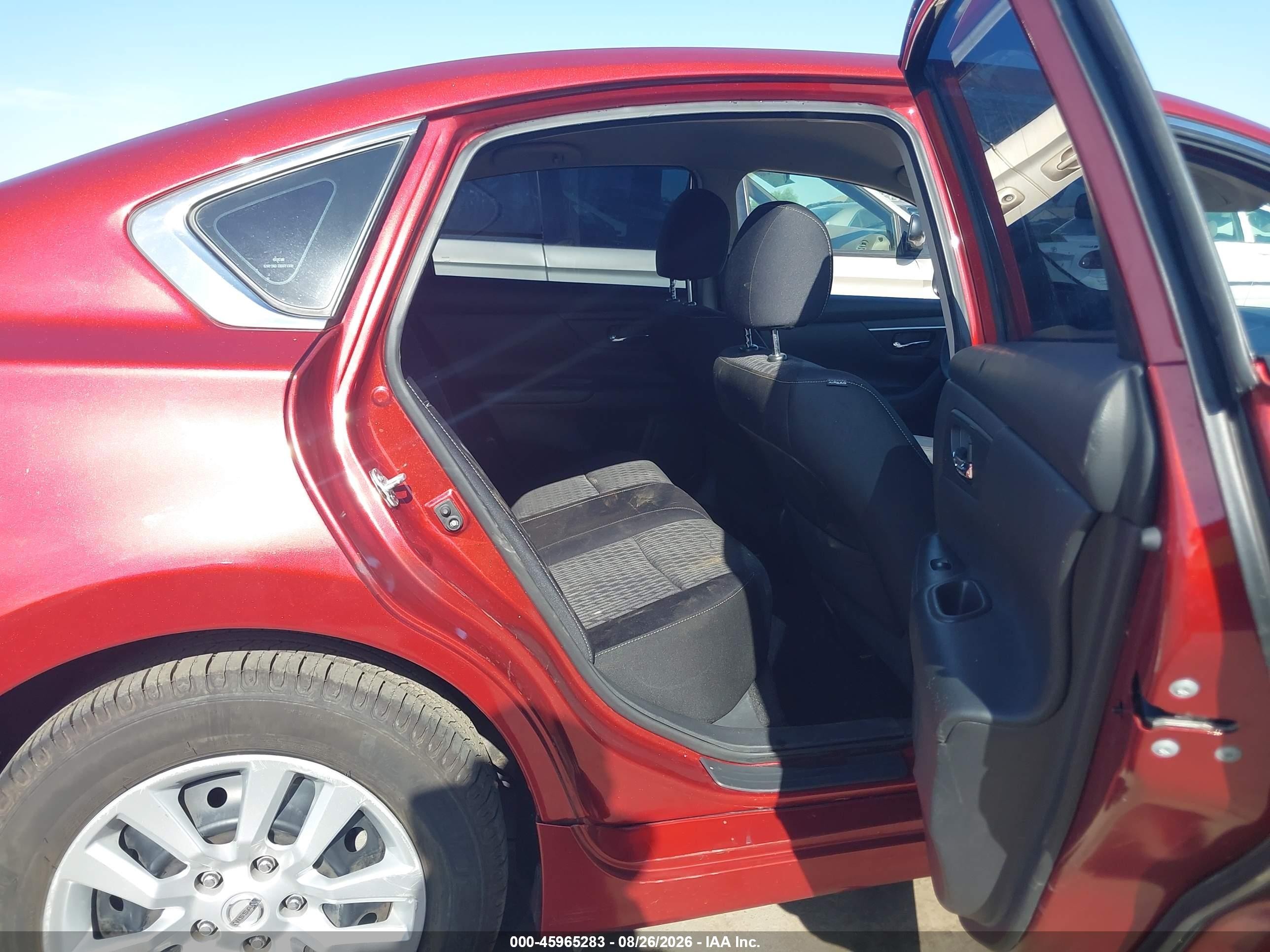 2016 Nissan Altima 2.5 S Red vin: 1N4AL3AP4GN356866