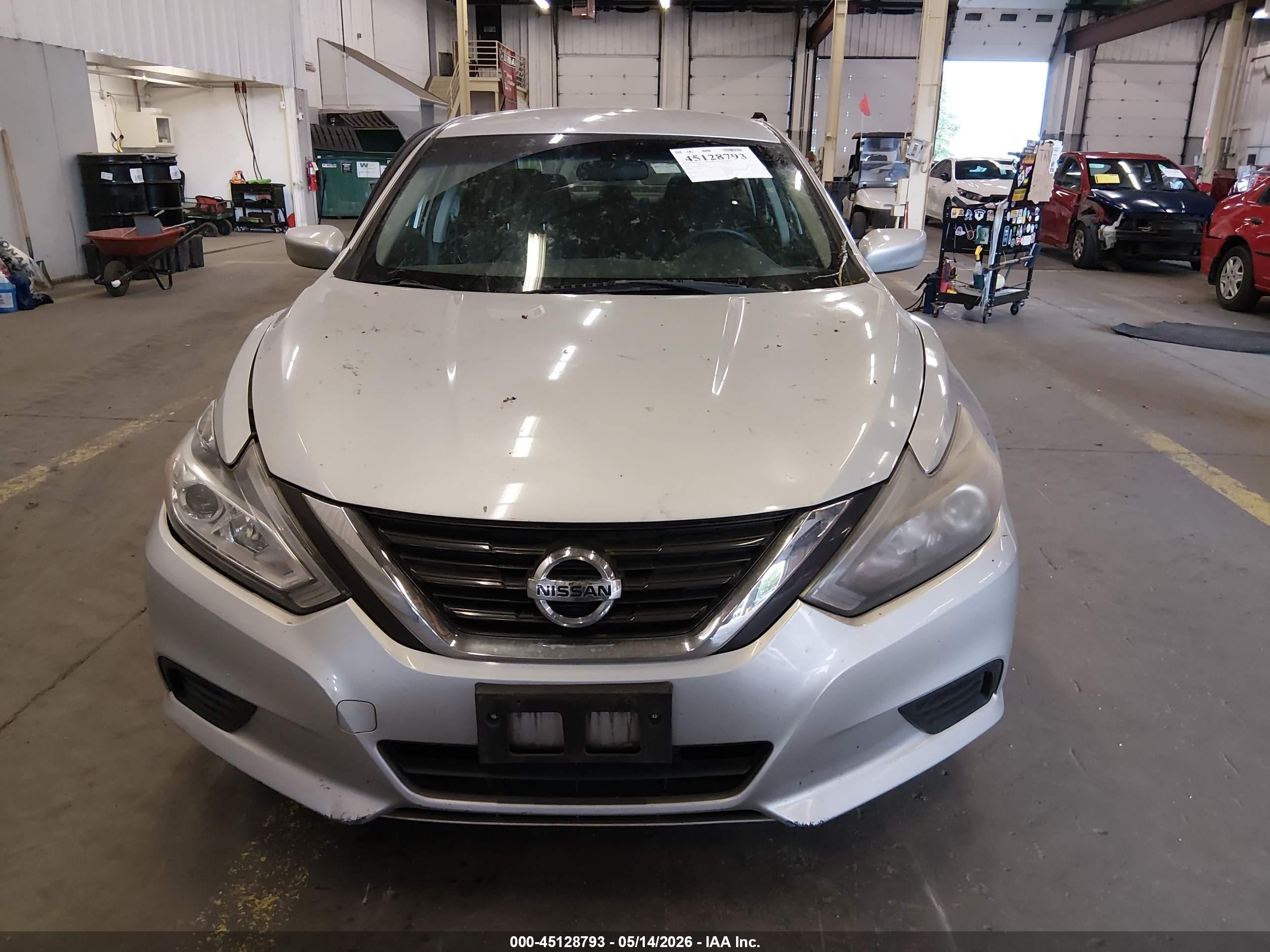 2016 Nissan Altima 2.5/2.5 S/2.5 Sl/2.5 Sr/2.5 Sv Silver vin: 1N4AL3AP4GN376874
