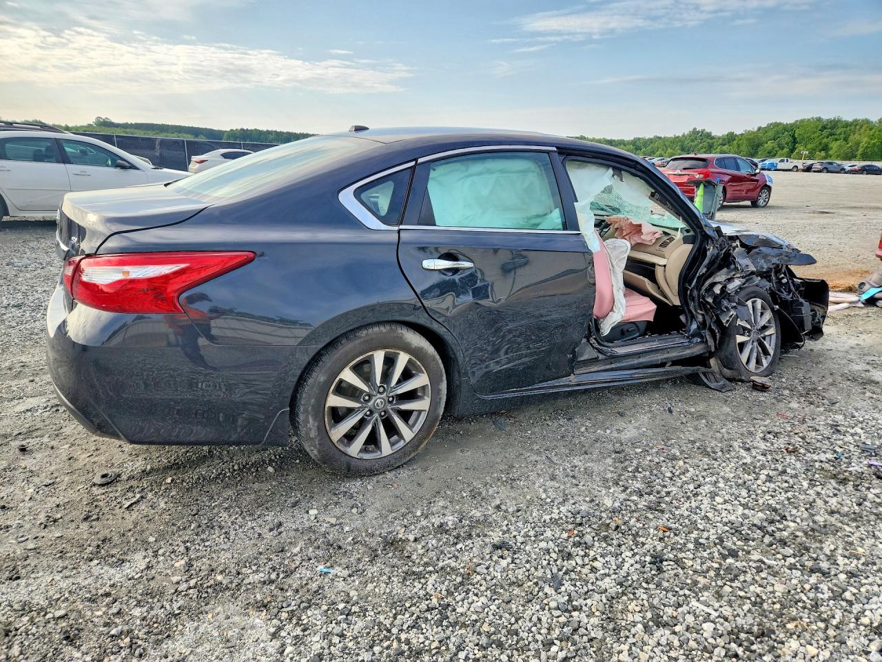 2017 Nissan Altima 2.5 Sl Black vin: 1N4AL3AP4HC256392