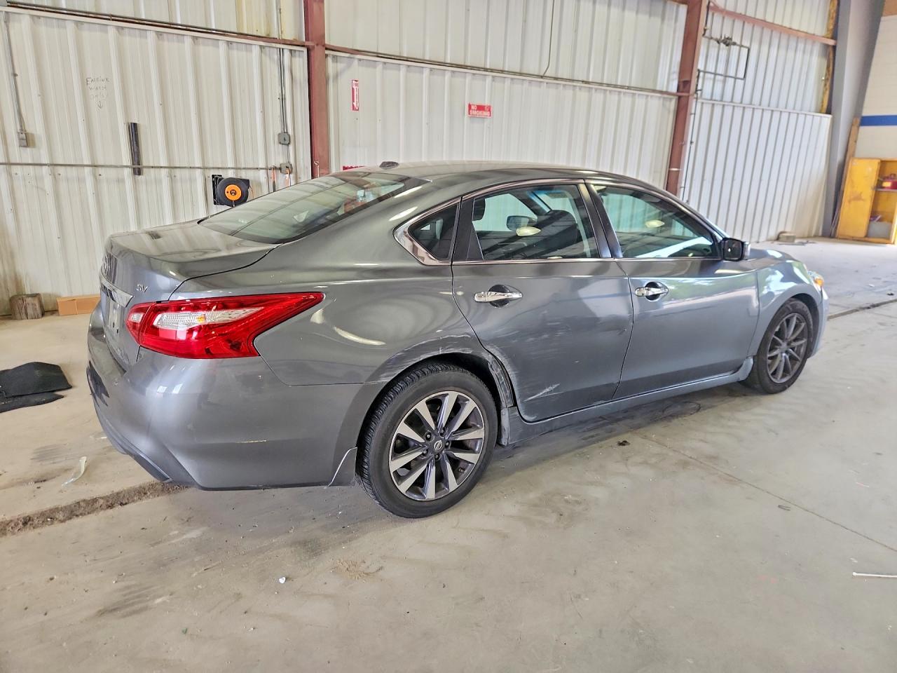 2017 Nissan Altima 2.5 Sv Gray vin: 1N4AL3AP4HC477054