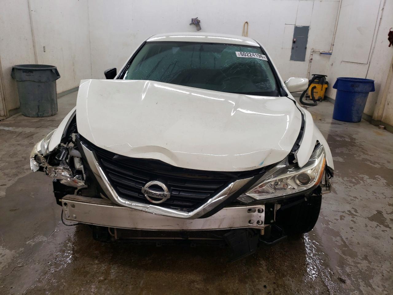 2017 Nissan Altima 2.5 S White vin: 1N4AL3AP4HC481122