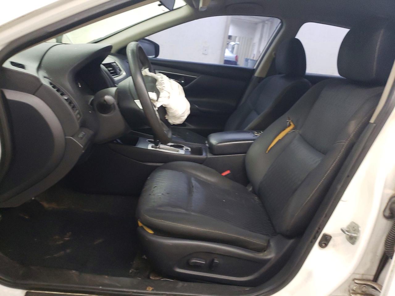 2017 Nissan Altima 2.5 S White vin: 1N4AL3AP4HC481122
