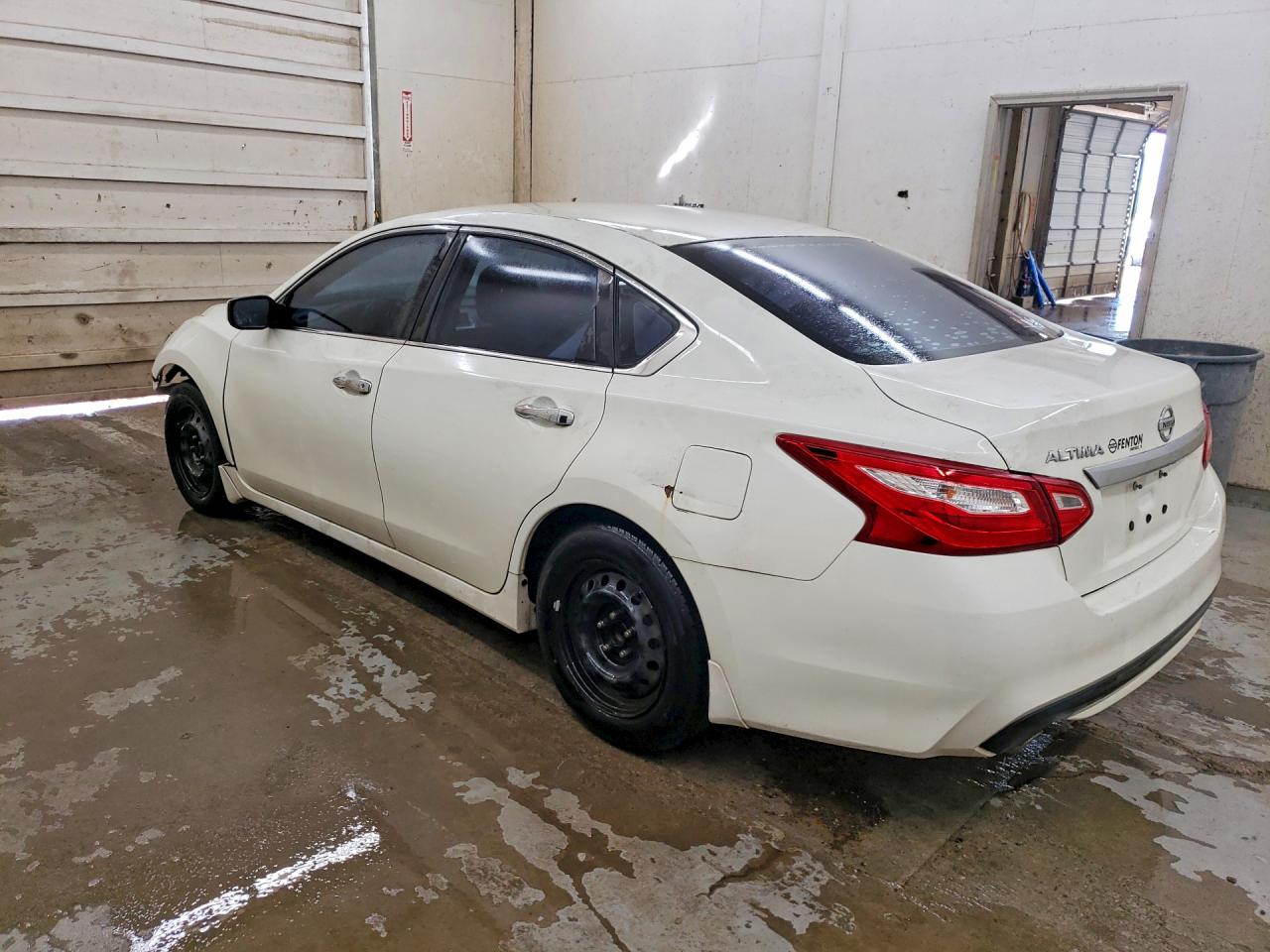2017 Nissan Altima 2.5 S White vin: 1N4AL3AP4HC481122