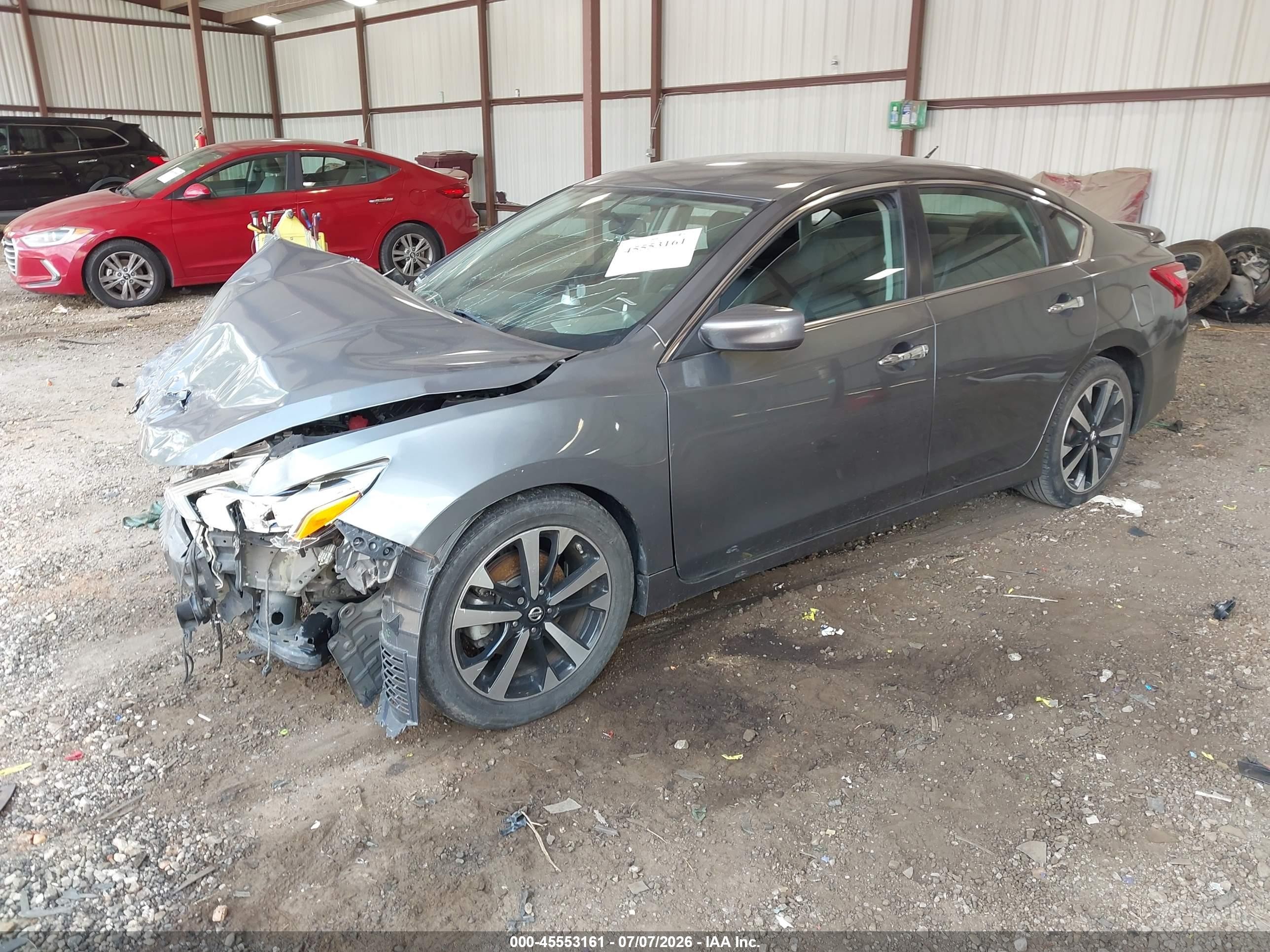 2018 Nissan Altima 2.5 Sr Gray vin: 1N4AL3AP4JC110452