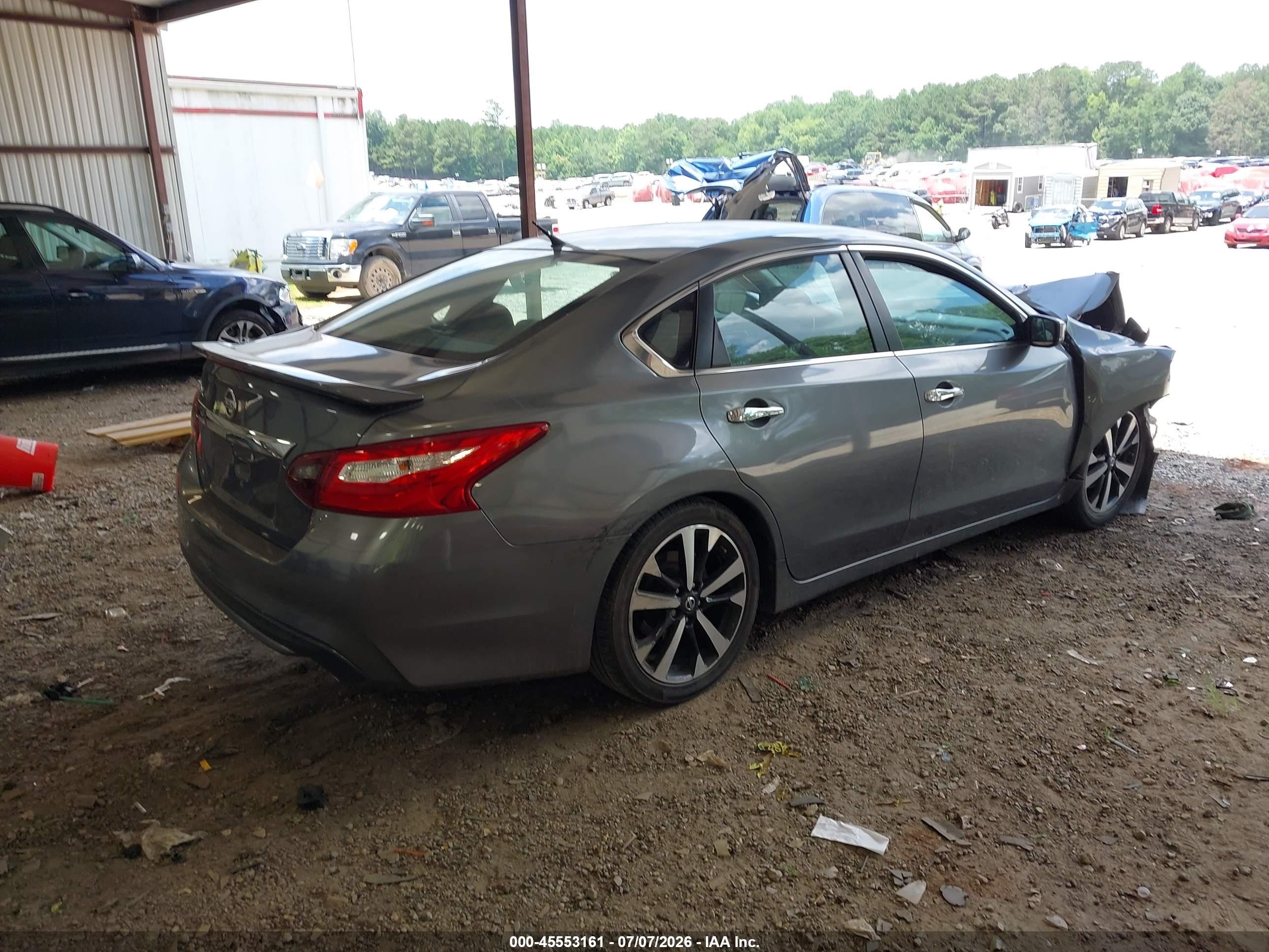 2018 Nissan Altima 2.5 Sr Gray vin: 1N4AL3AP4JC110452