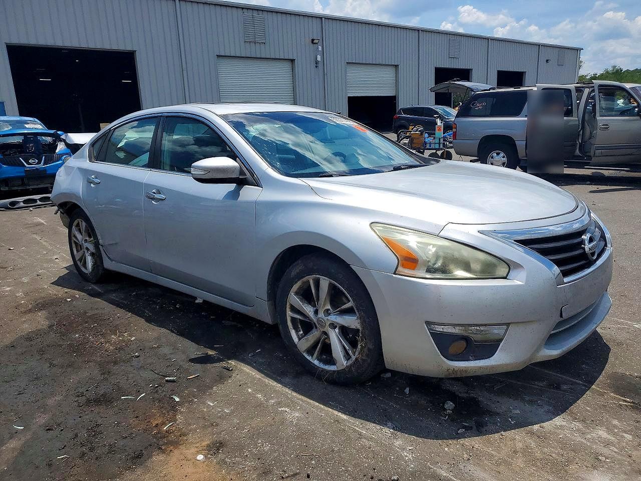 2013 Nissan Altima 2.5/s/sv/sl Silver vin: 1N4AL3AP5DC112179