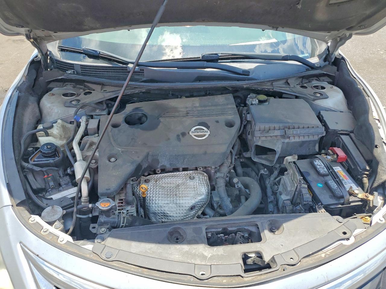 2013 Nissan Altima 2.5/s/sv/sl Silver vin: 1N4AL3AP5DC112179
