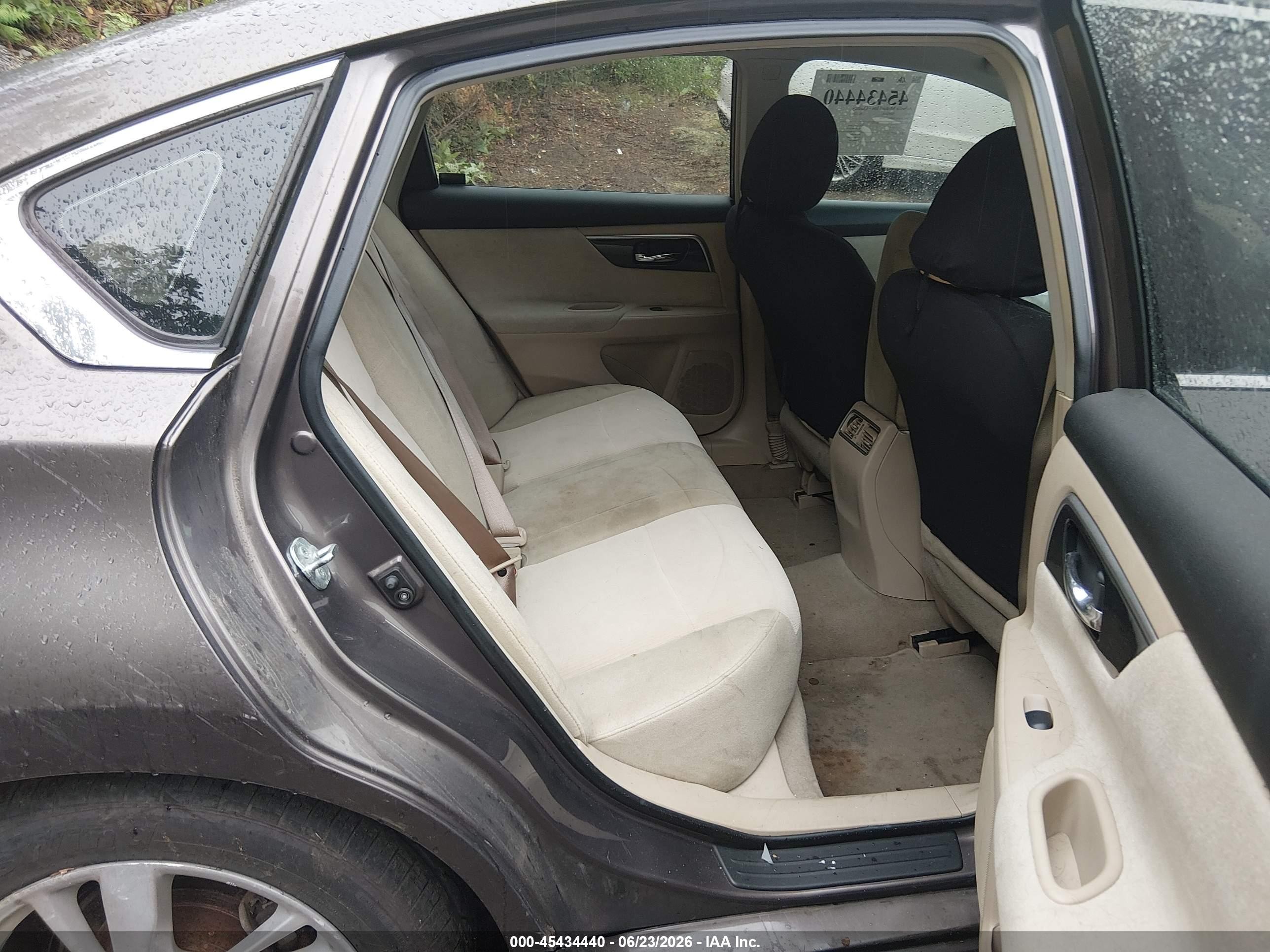 2013 Nissan Altima 2.5 Sv Gray vin: 1N4AL3AP5DC139334
