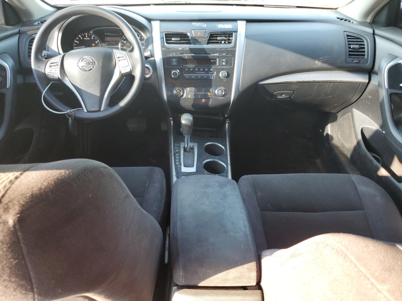 2013 Nissan Altima 2.5 Red vin: 1N4AL3AP5DC140970