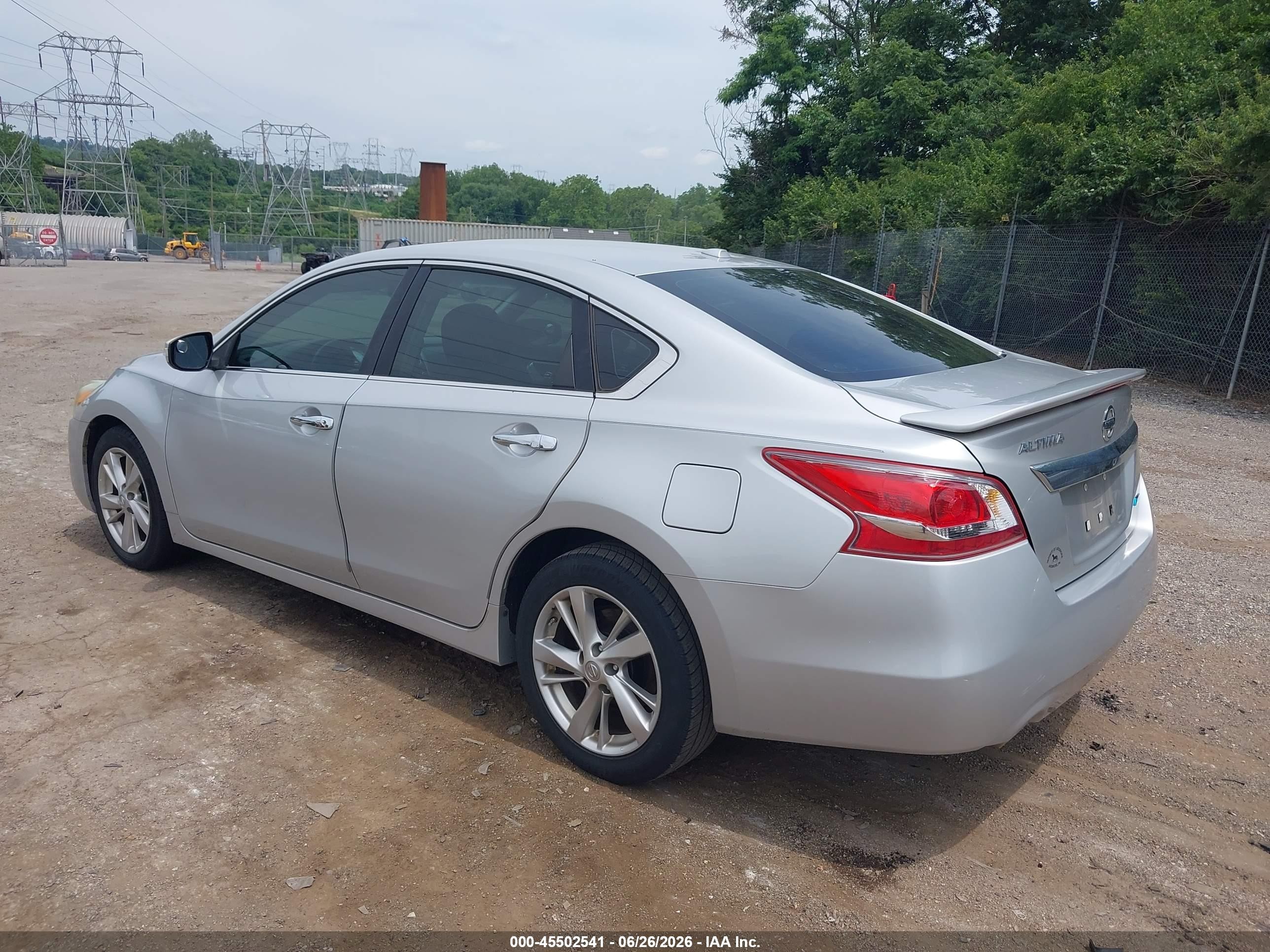 2013 Nissan Altima 2.5 Sv Silver vin: 1N4AL3AP5DC192499