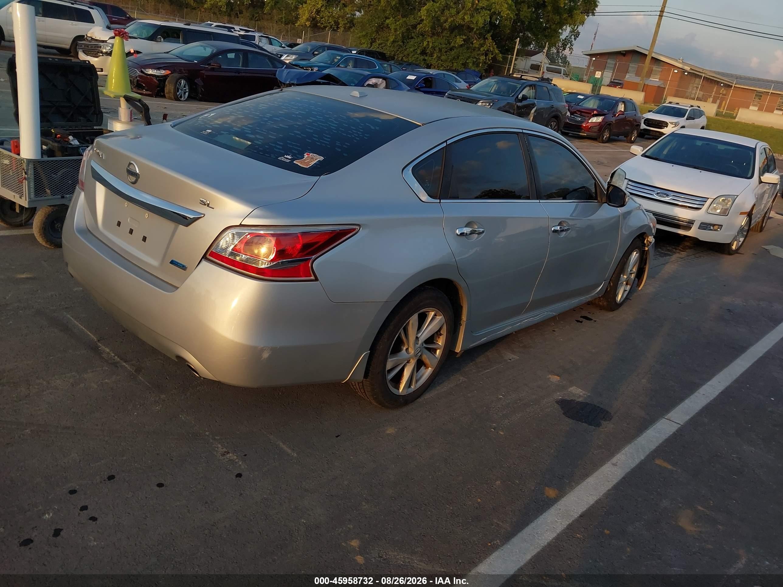 2013 Nissan Altima 2.5 Sl Серебряный vin: 1N4AL3AP5DC196178