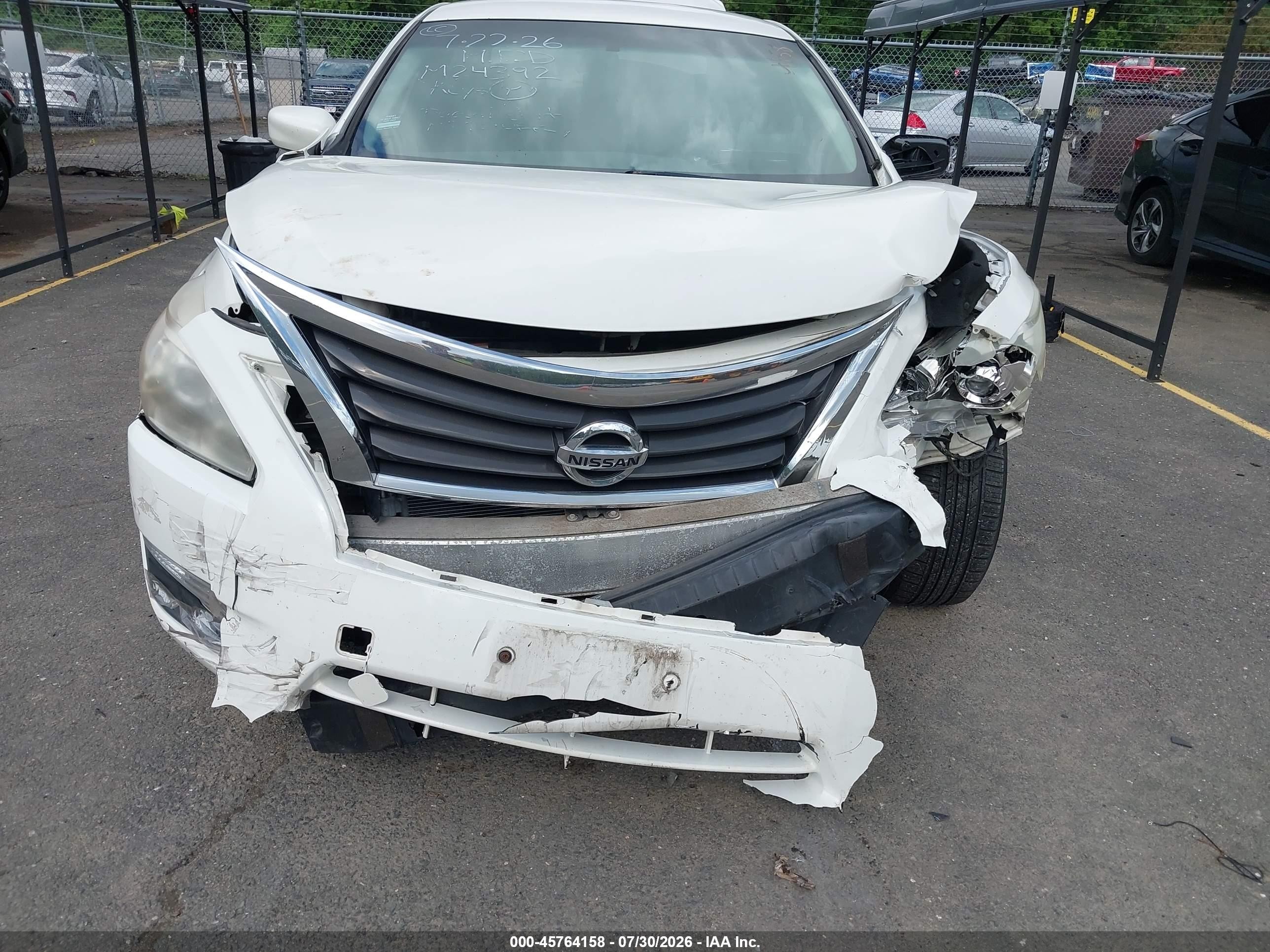 2013 Nissan Altima 2.5 S White vin: 1N4AL3AP5DC201721