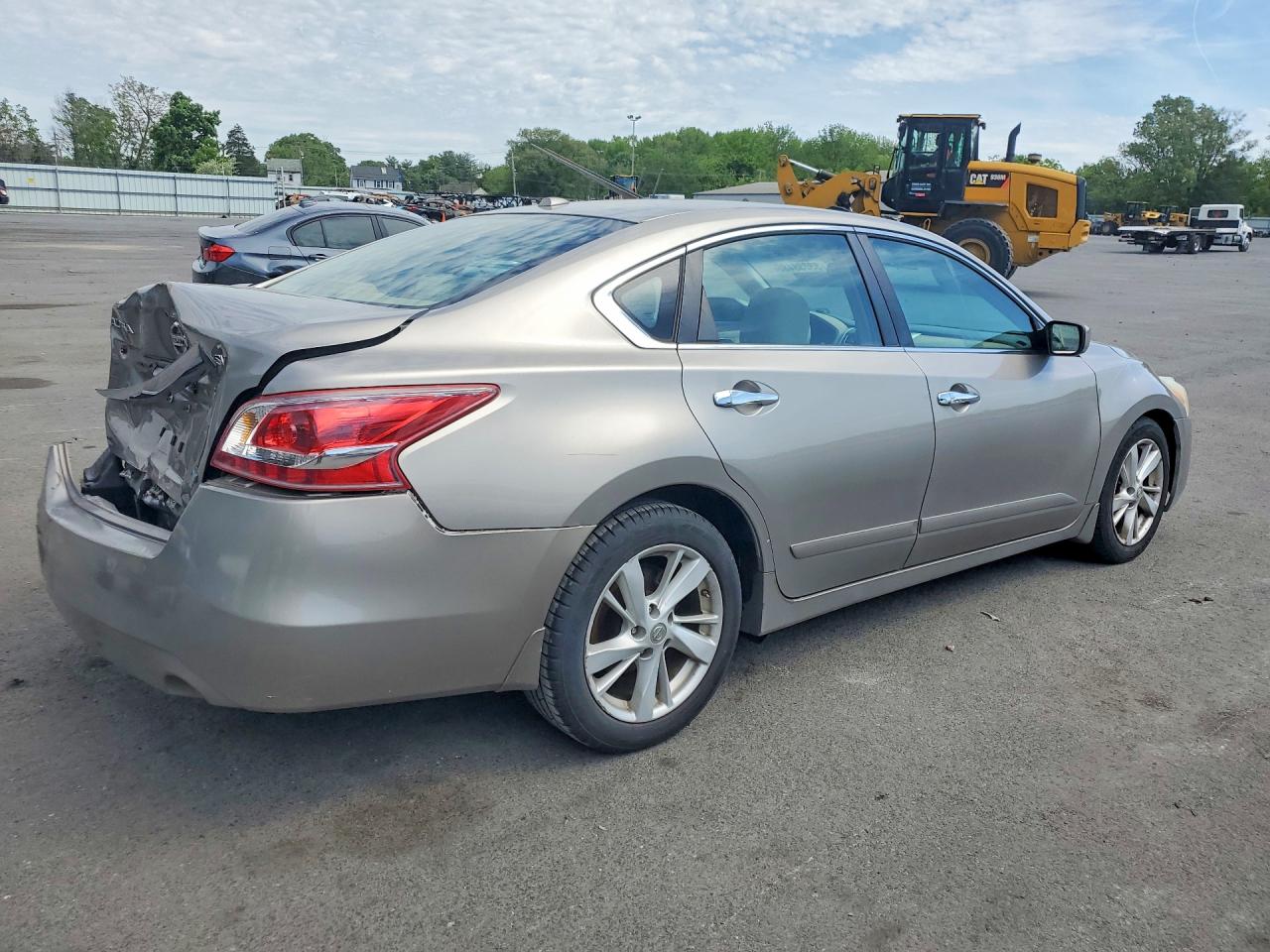 2013 Nissan Altima 2.5 Gold vin: 1N4AL3AP5DC202108