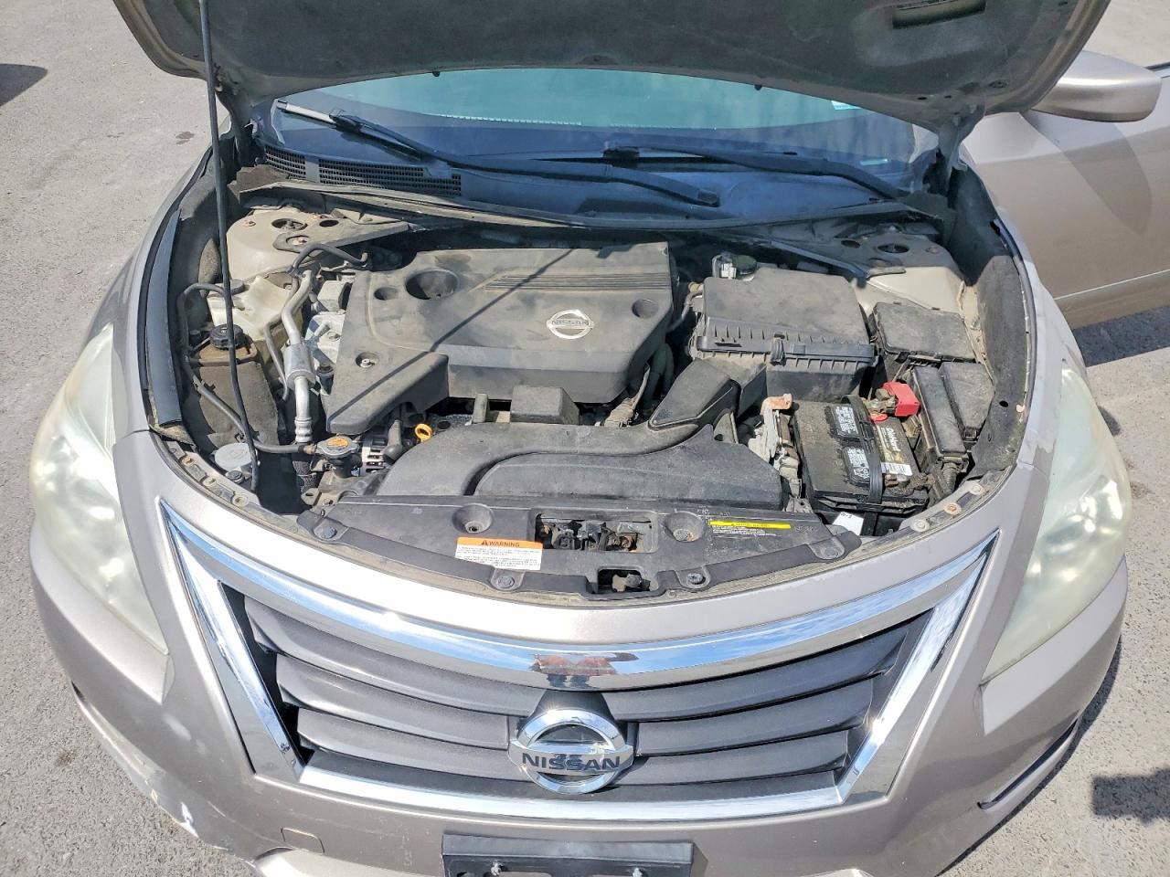 2013 Nissan Altima 2.5 Gold vin: 1N4AL3AP5DC202108