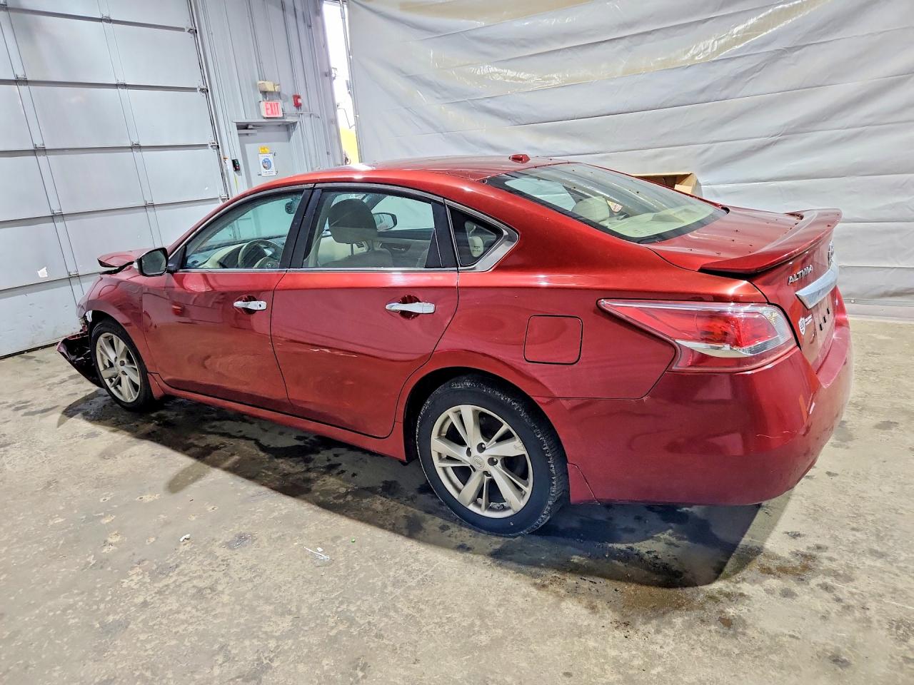 2013 Nissan Altima 2.5 Red vin: 1N4AL3AP5DC204215
