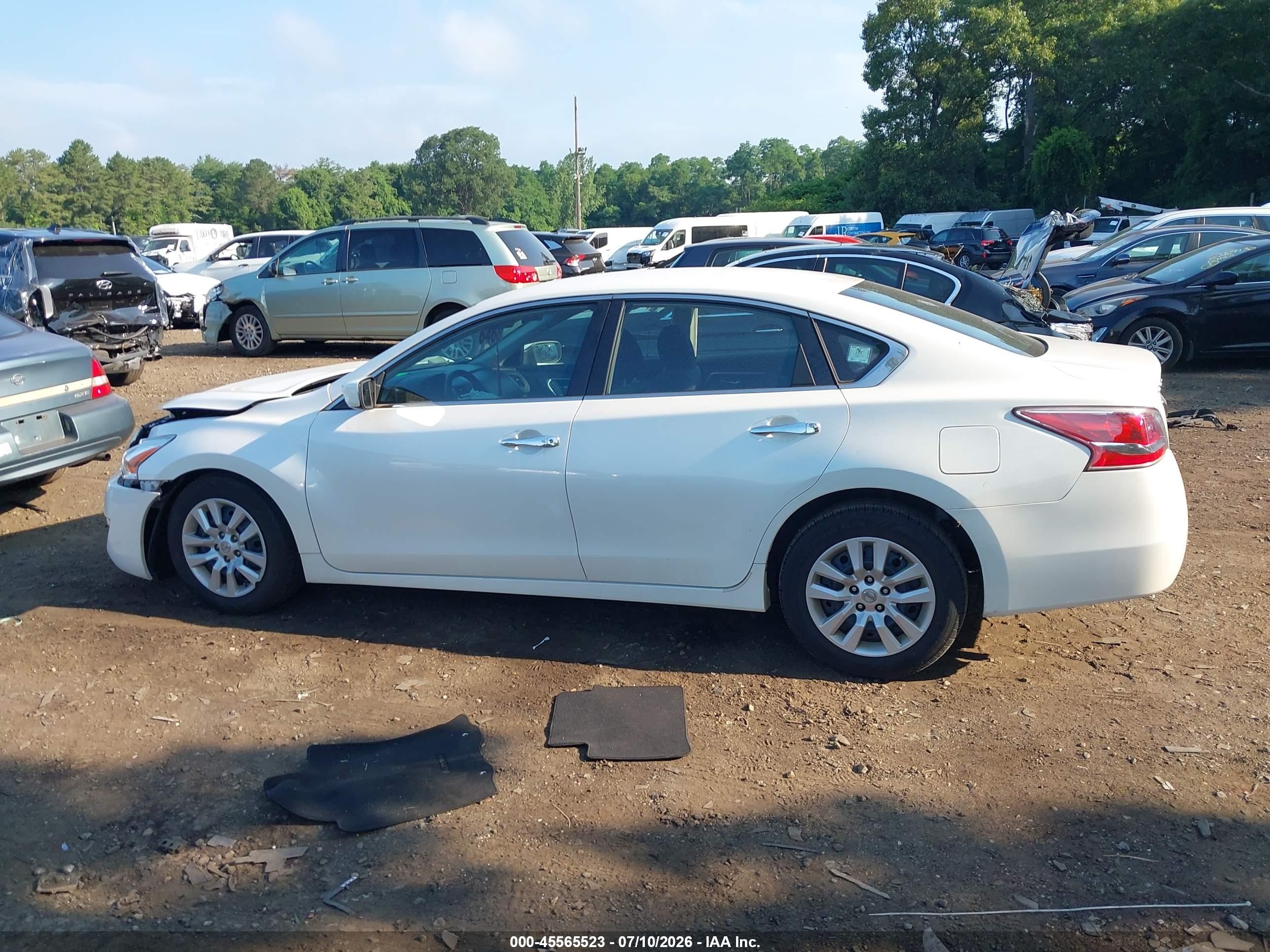 2013 Nissan Altima 2.5 S Белый vin: 1N4AL3AP5DC229342