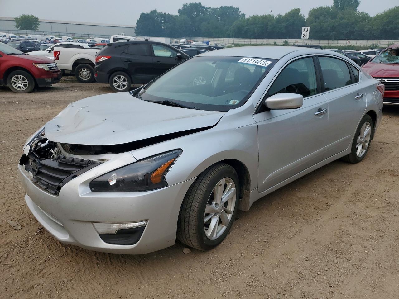2013 Nissan Altima 2.5 Серебряный vin: 1N4AL3AP5DC237702