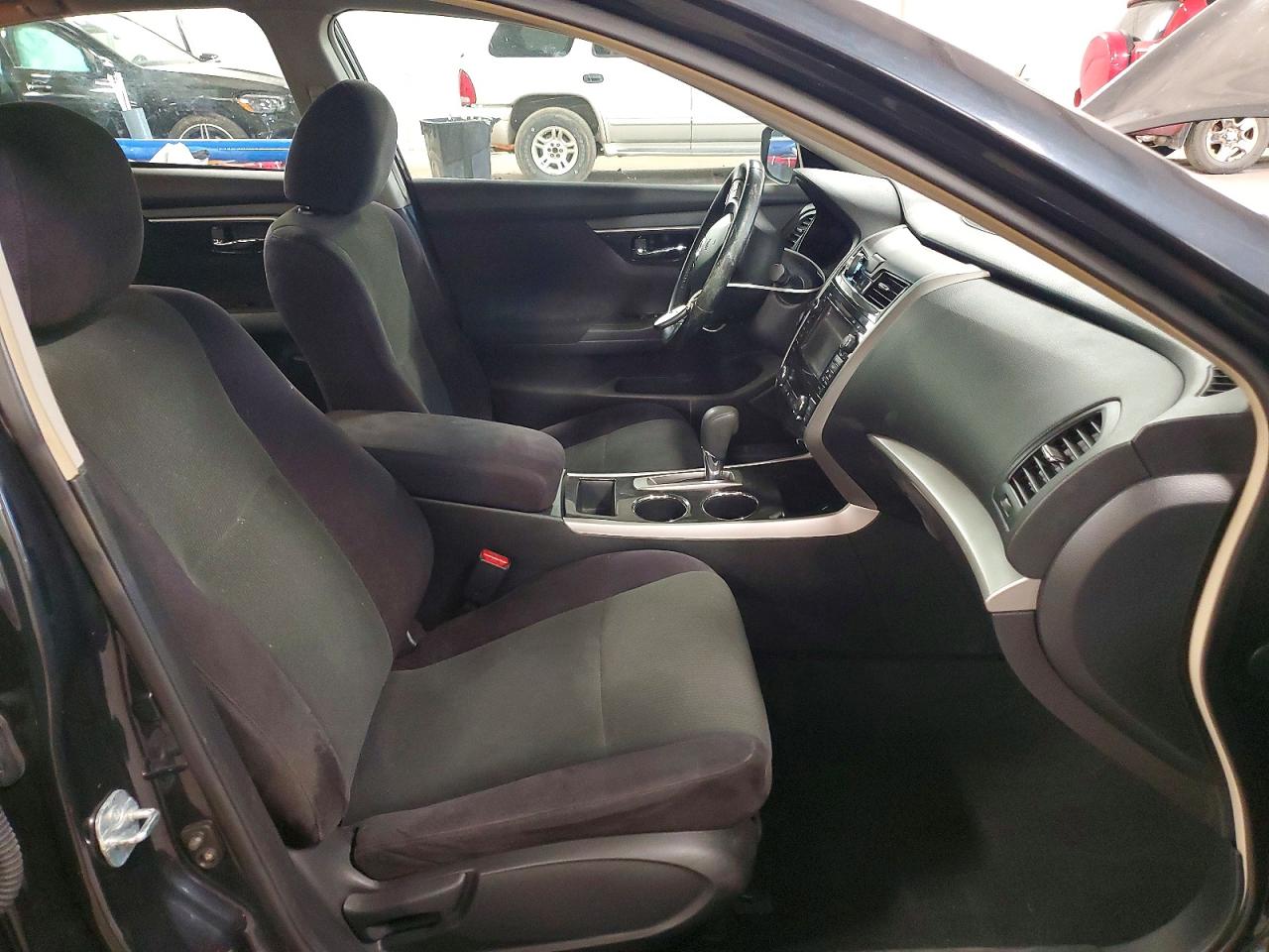 2013 Niss Altima Charcoal vin: 1N4AL3AP5DC242639