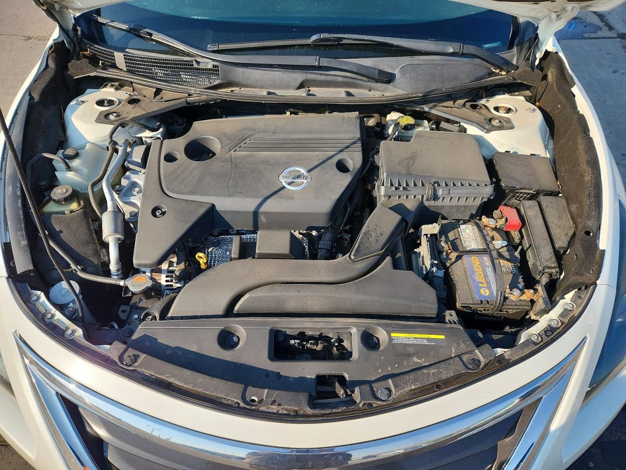 2013 Nissan Altima 2.5 White vin: 1N4AL3AP5DC253768