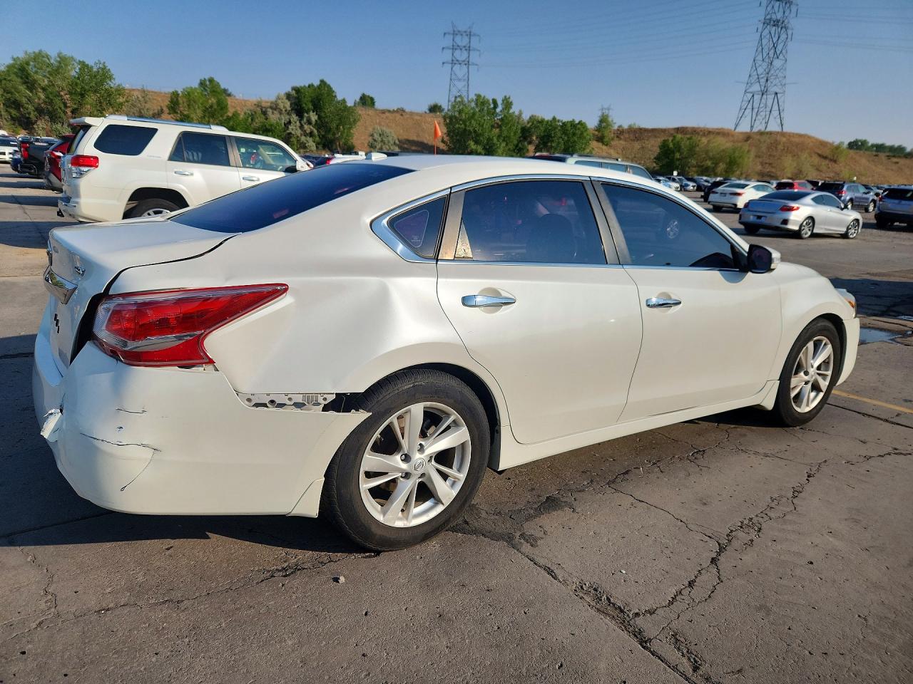 2013 Nissan Altima 2.5 White vin: 1N4AL3AP5DC253768