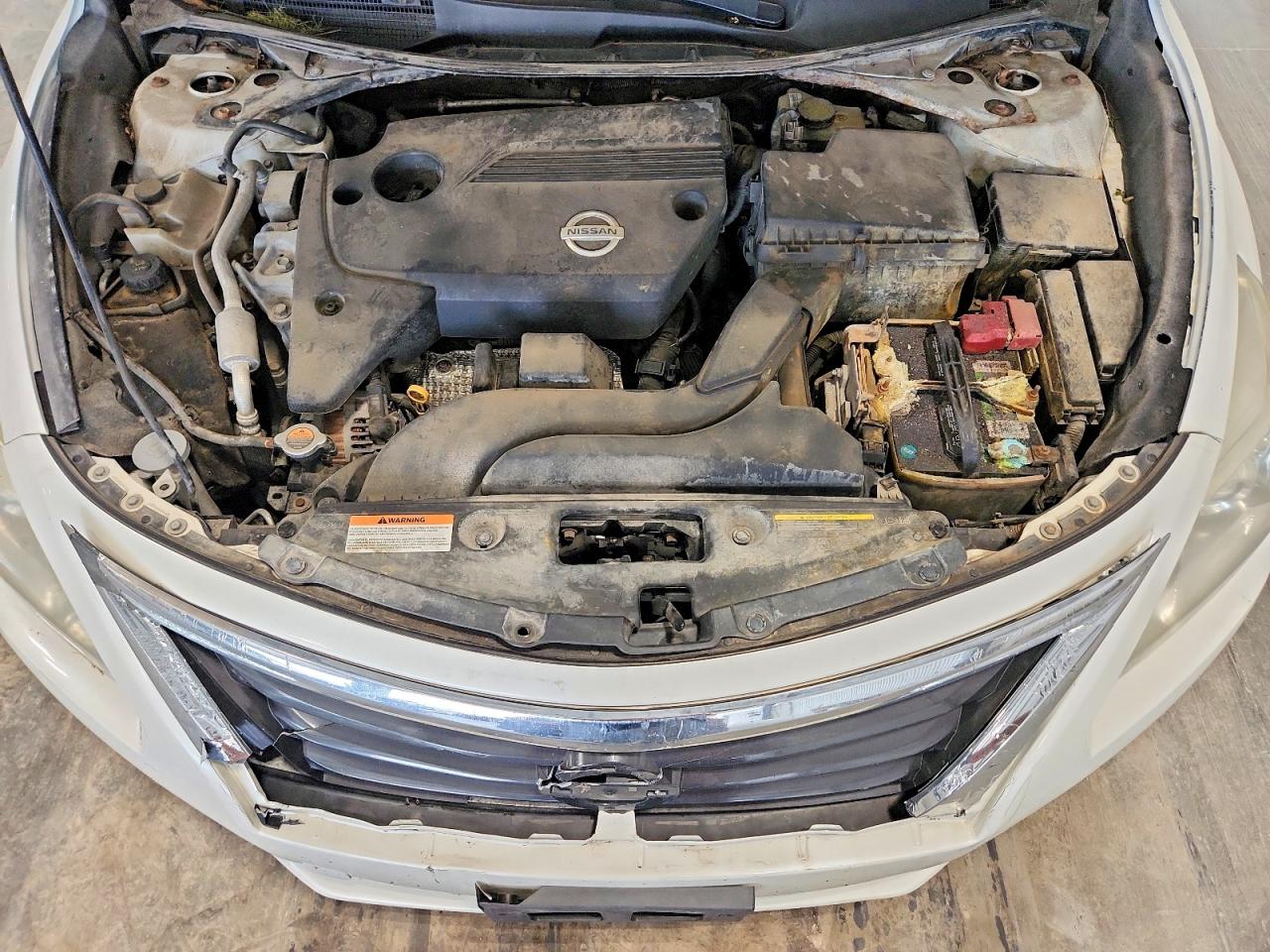 2013 Nissan Altima 2.5/s/sv/sl White vin: 1N4AL3AP5DC287189