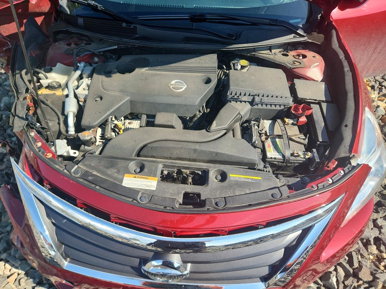 2013 Nissan Altima 2.5 Red vin: 1N4AL3AP5DN420098