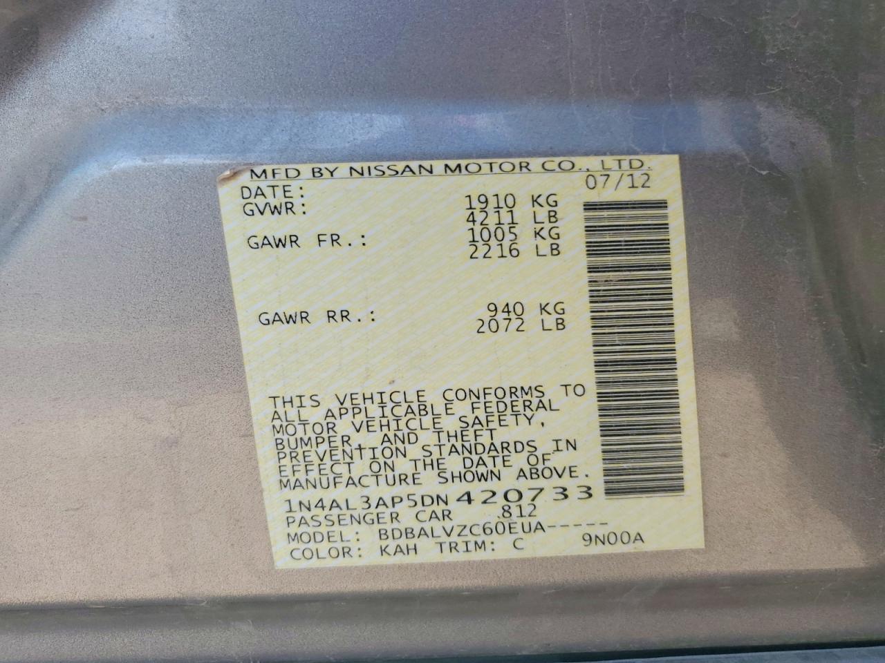 2013 Nissan Altima 2.5 Gold vin: 1N4AL3AP5DN420733
