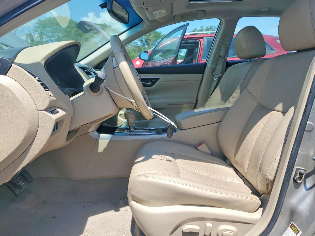2013 Nissan Altima 2.5 Gold vin: 1N4AL3AP5DN420733
