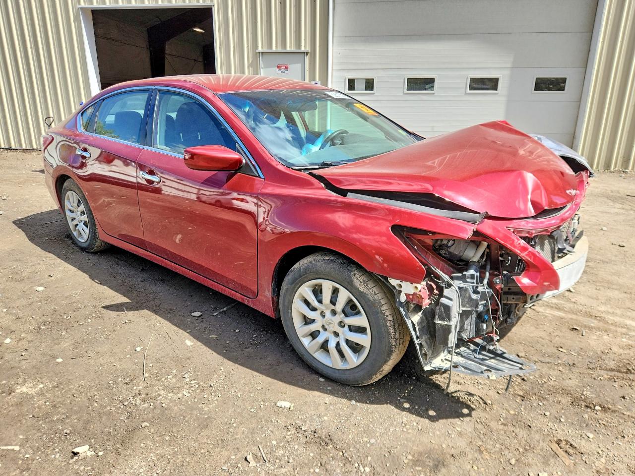 2013 Nissan Altima 2.5 Red vin: 1N4AL3AP5DN421106