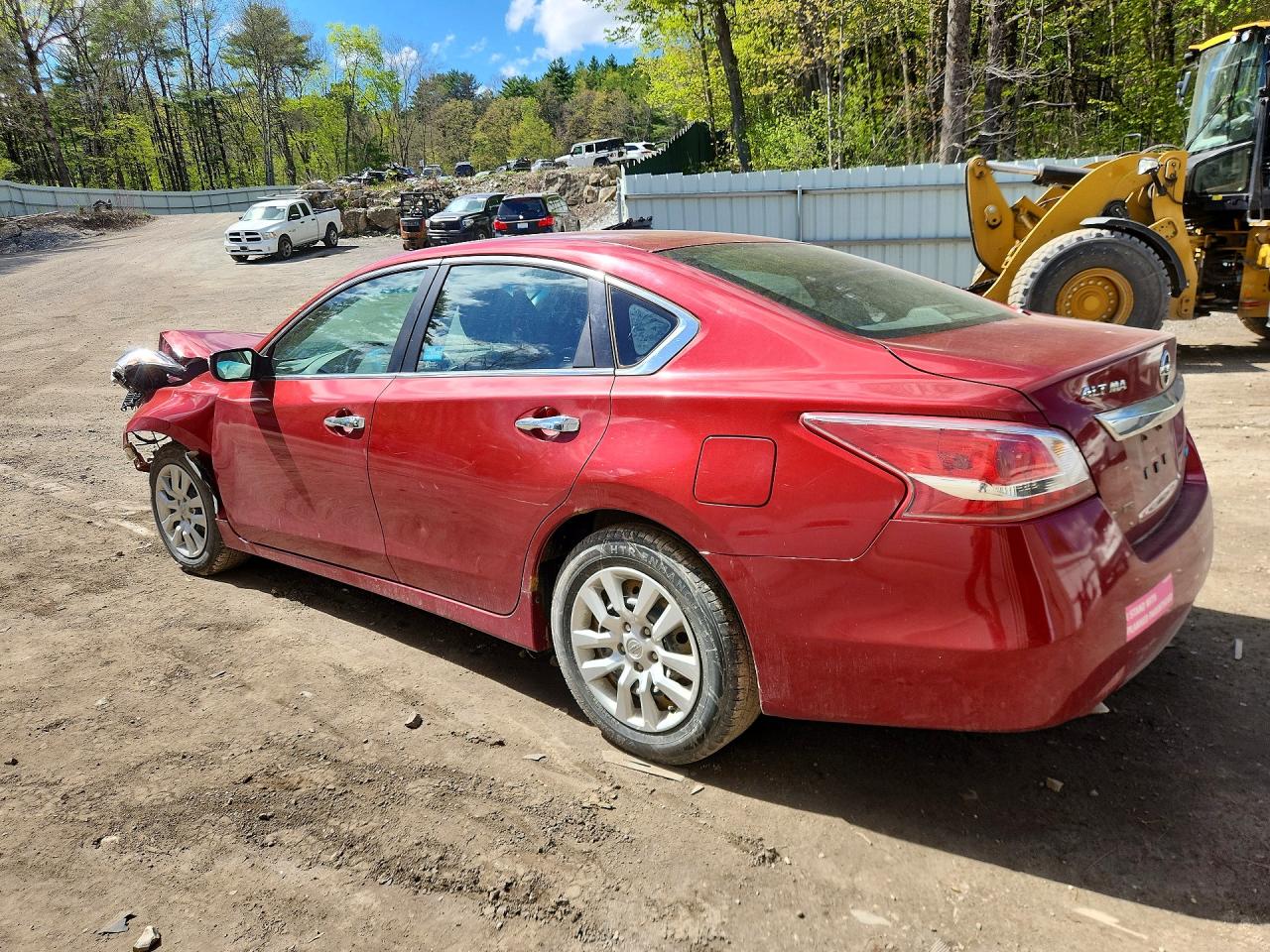 2013 Nissan Altima 2.5 Red vin: 1N4AL3AP5DN421106