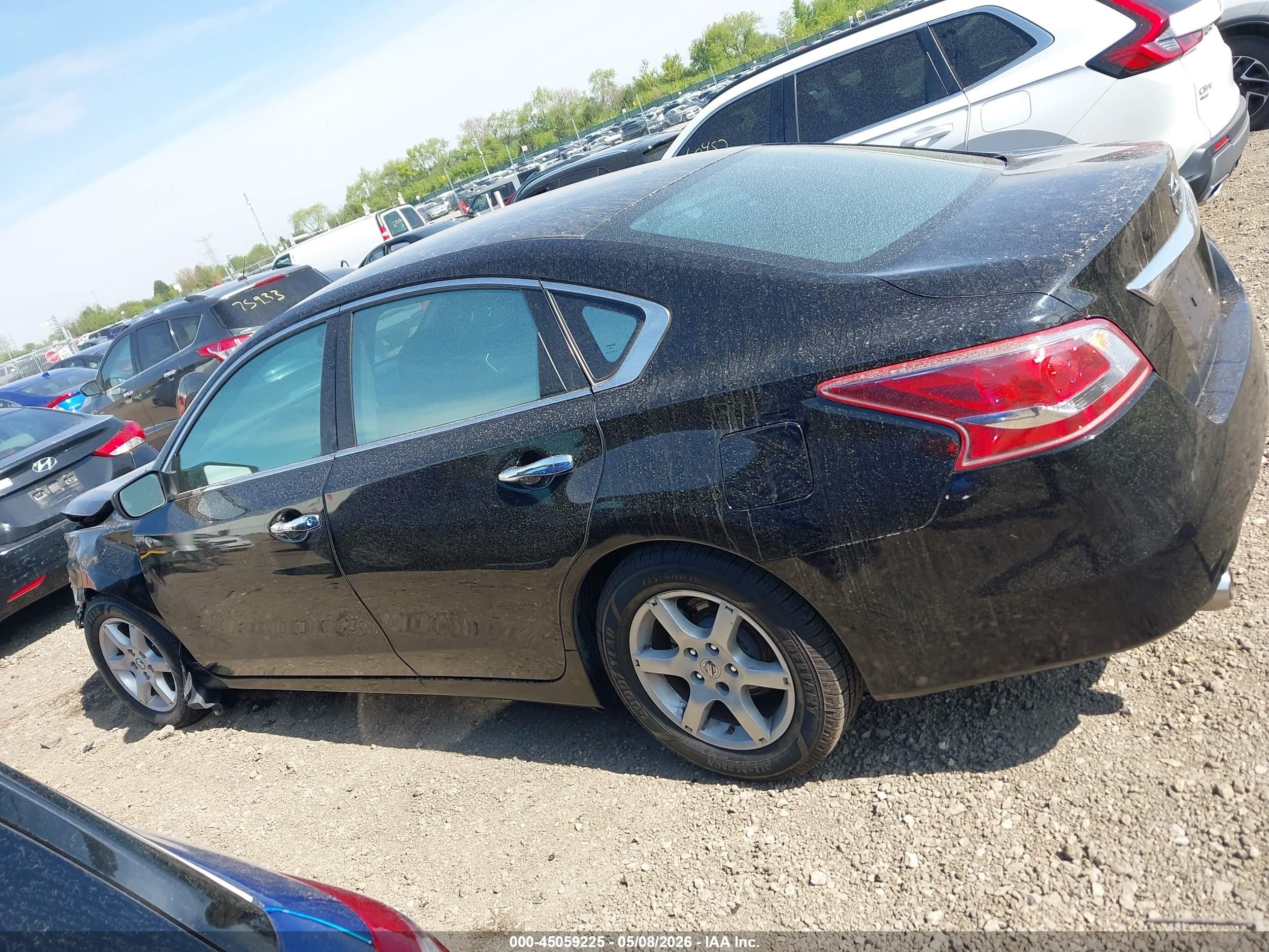 2013 Nissan Altima 2.5 Black vin: 1N4AL3AP5DN423681
