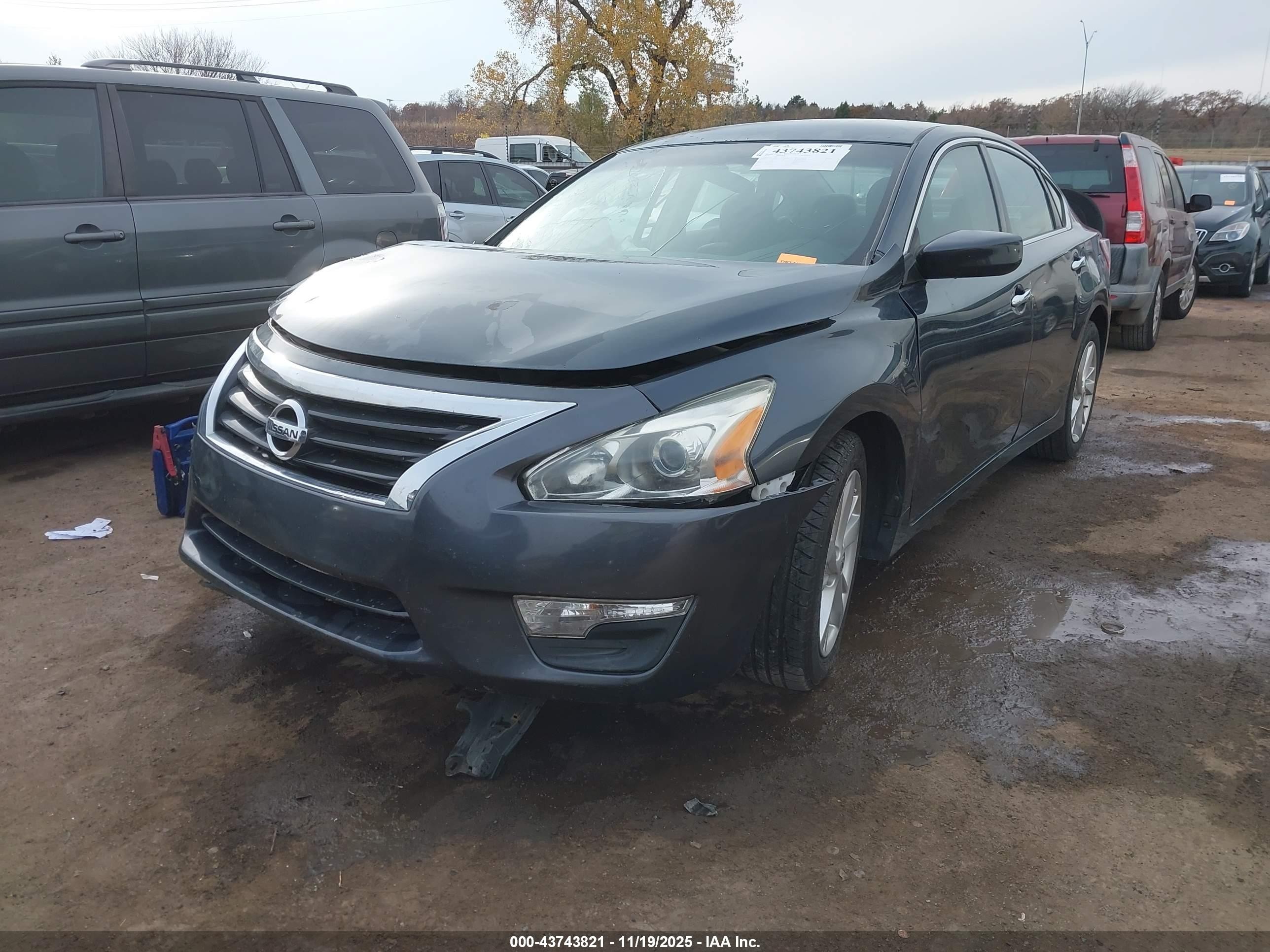 2013 Nissan Altima 2.5 Sv Серый vin: 1N4AL3AP5DN431585