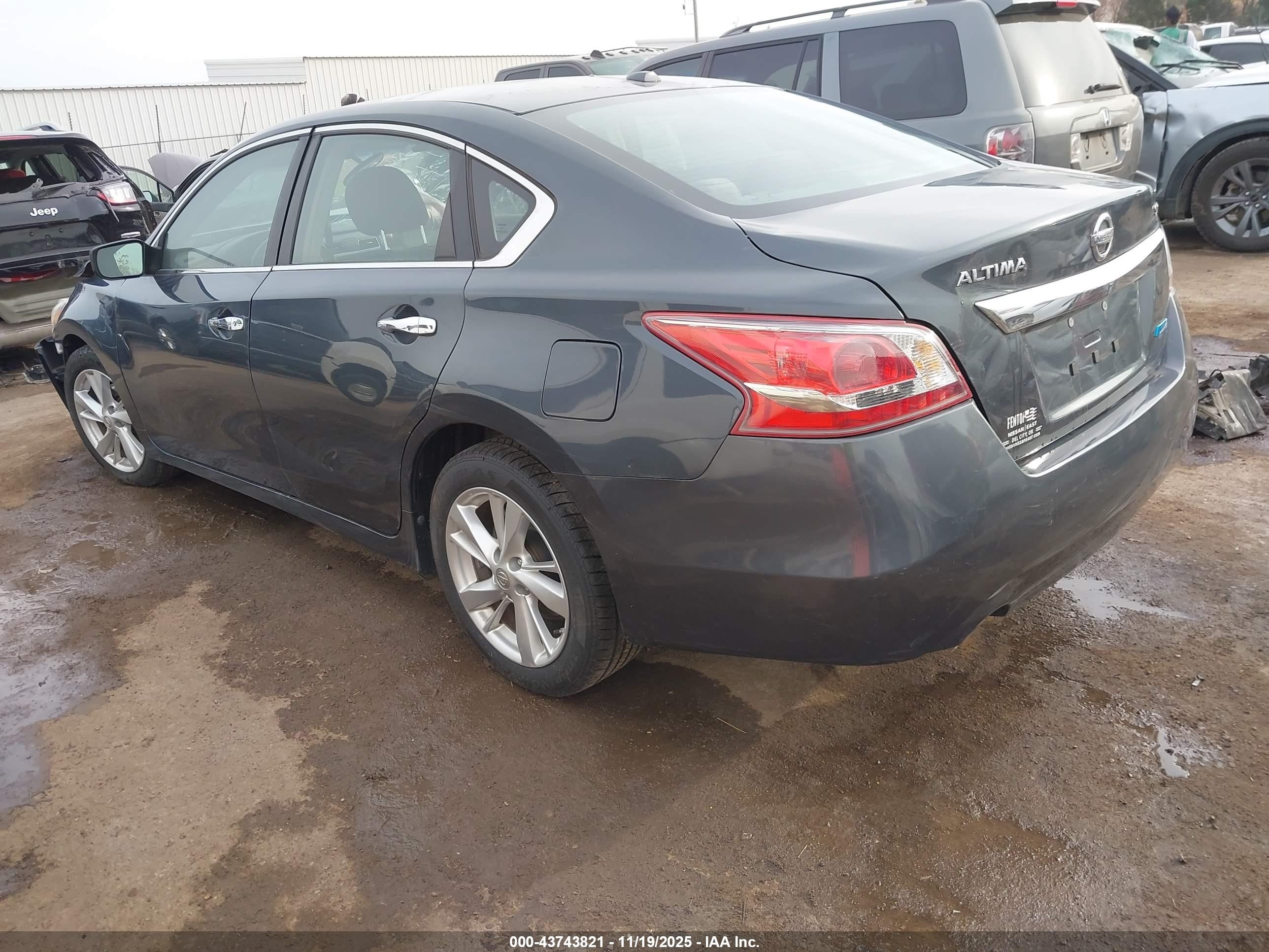 2013 Nissan Altima 2.5 Sv Серый vin: 1N4AL3AP5DN431585