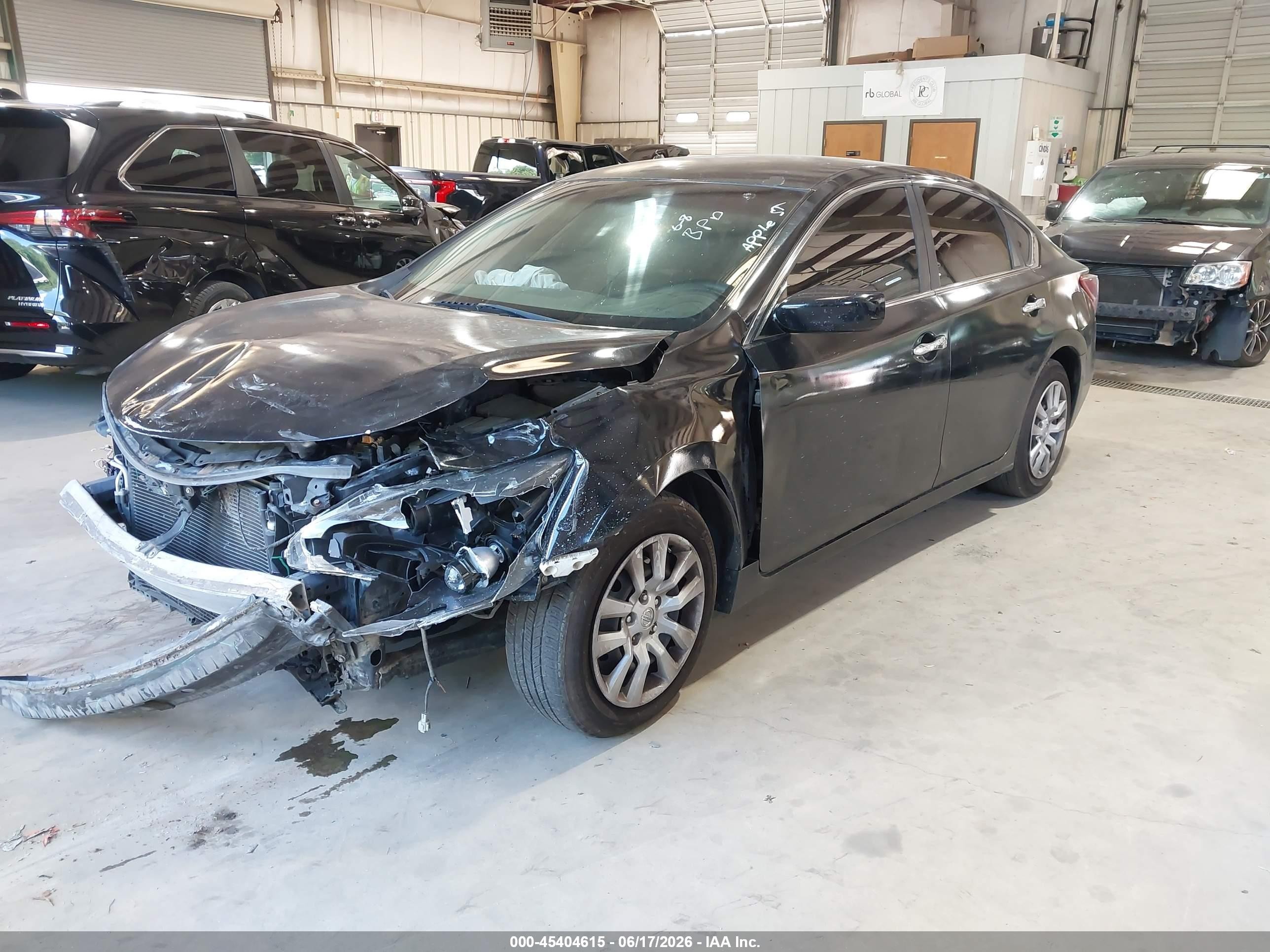 2013 Nissan Altima 2.5 S Black vin: 1N4AL3AP5DN433031