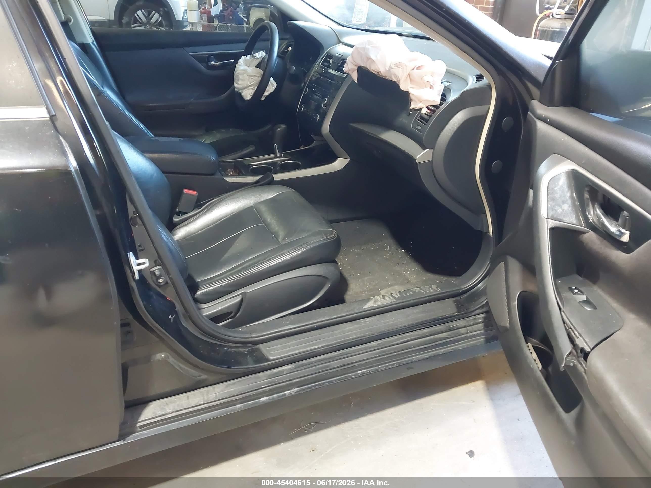 2013 Nissan Altima 2.5 S Black vin: 1N4AL3AP5DN433031