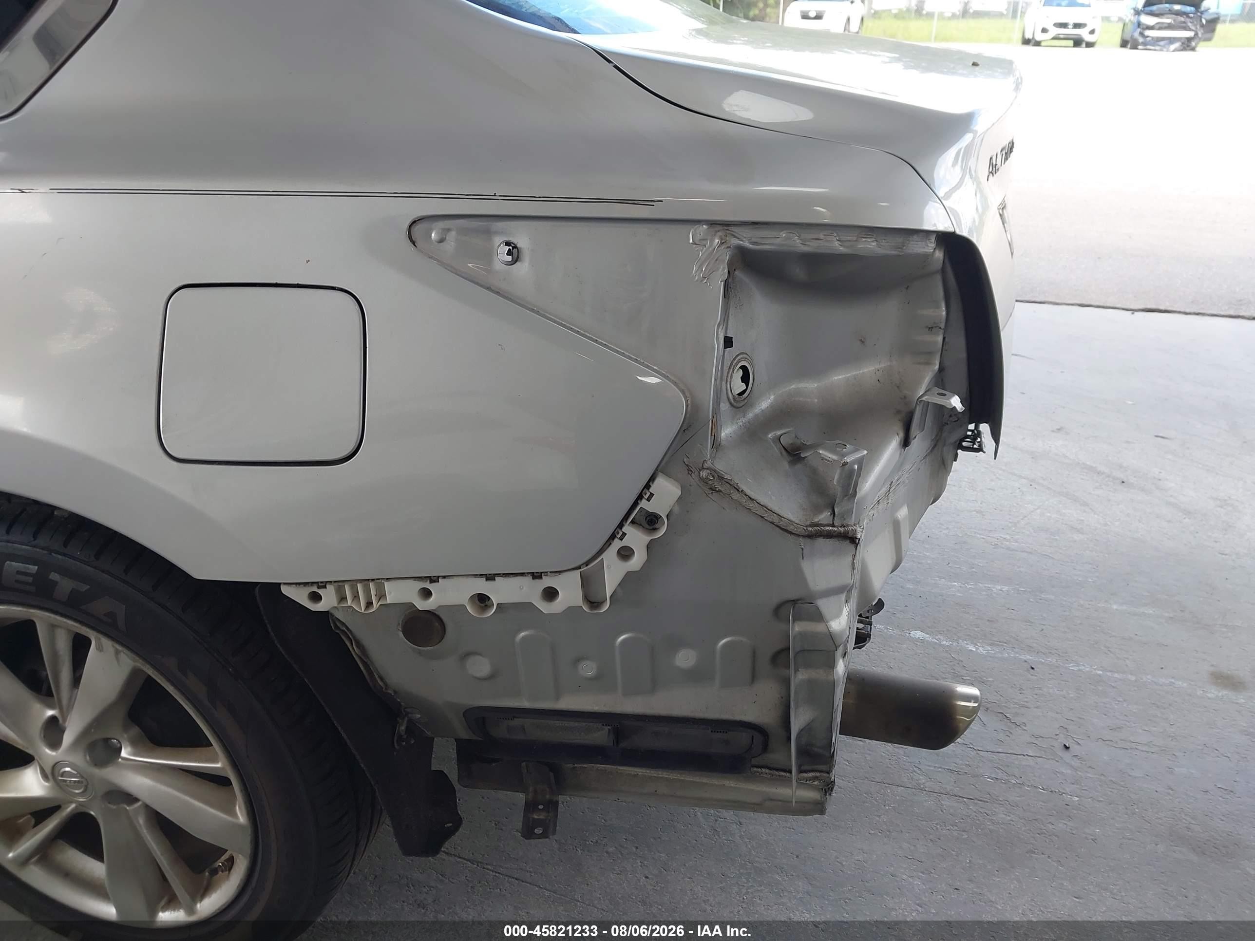 2013 Nissan Altima 2.5 Sv Silver vin: 1N4AL3AP5DN446748