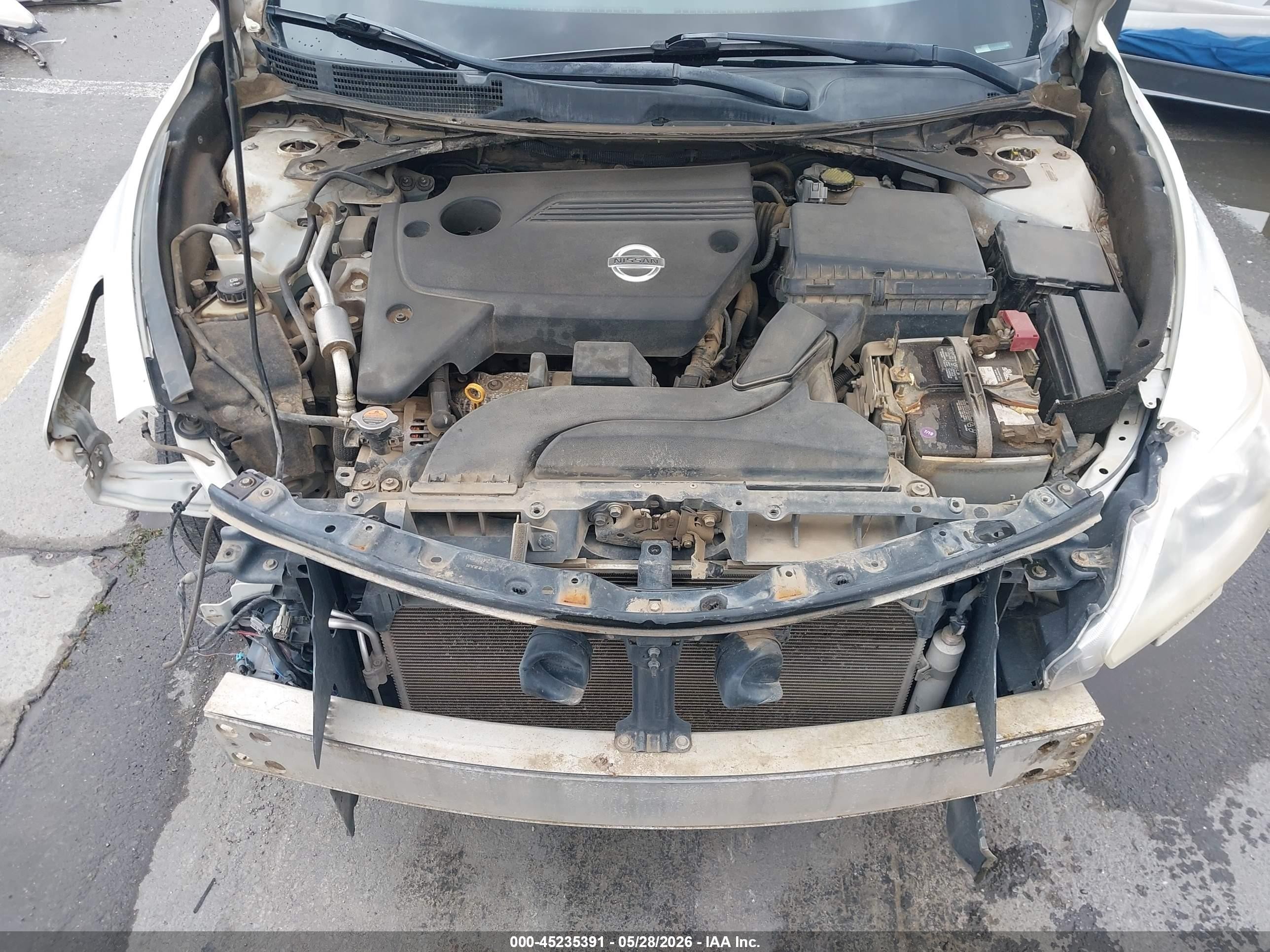 2013 Nissan Altima 2.5 S Белый vin: 1N4AL3AP5DN457913