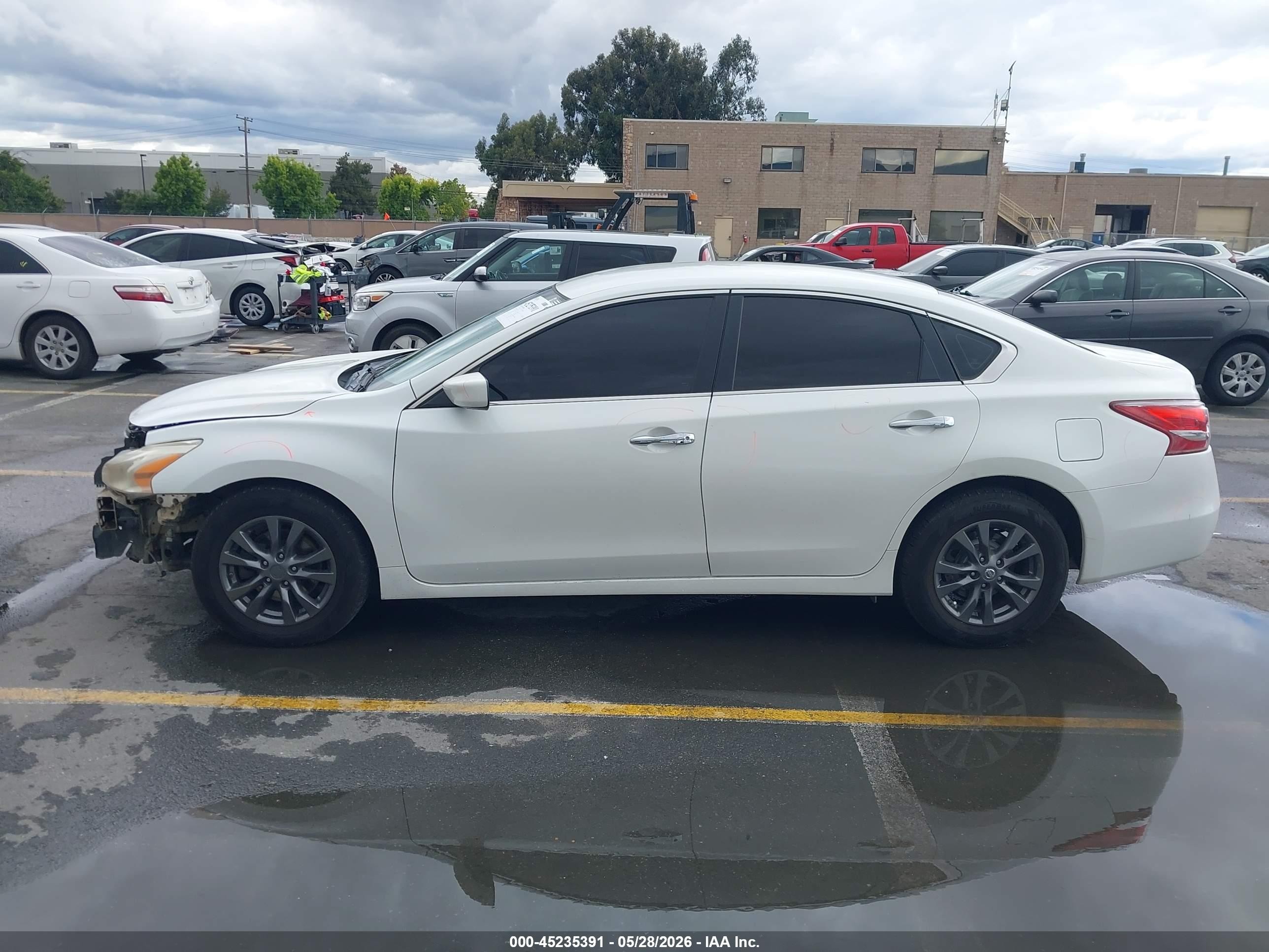 2013 Nissan Altima 2.5 S Белый vin: 1N4AL3AP5DN457913