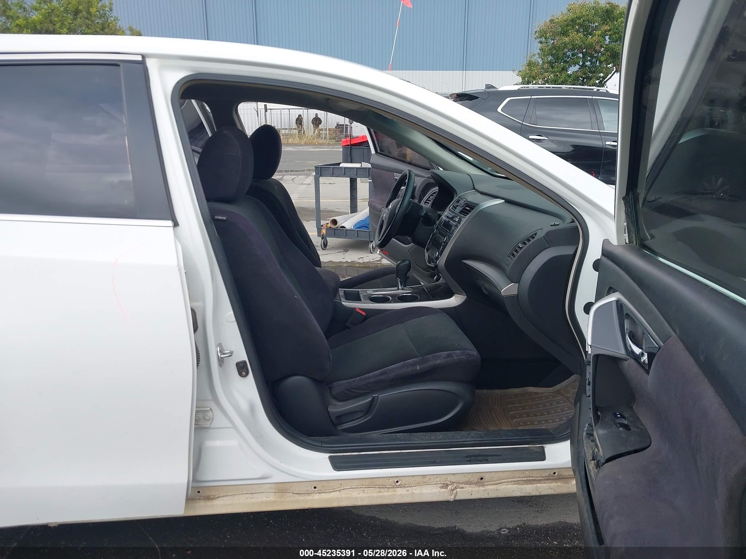 2013 Nissan Altima 2.5 S Белый vin: 1N4AL3AP5DN457913
