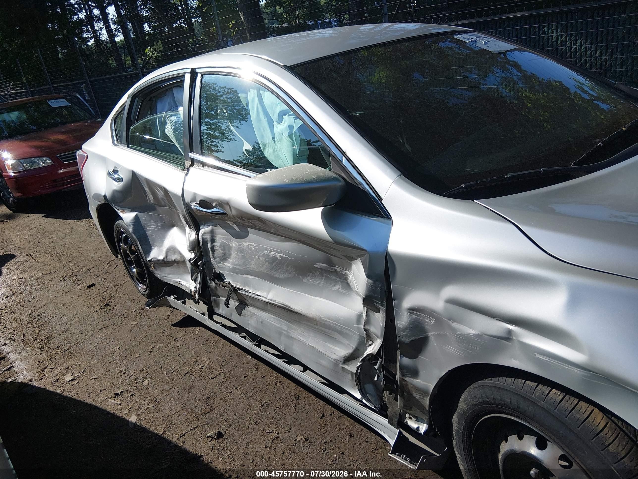 2013 Nissan Altima 2.5 S Silver vin: 1N4AL3AP5DN460570