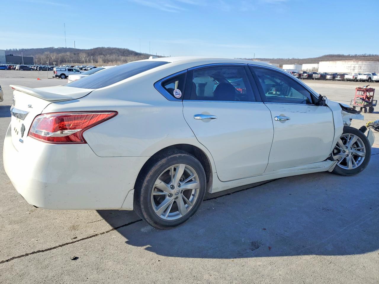 2013 Nissan Altima 2.5 White vin: 1N4AL3AP5DN469690