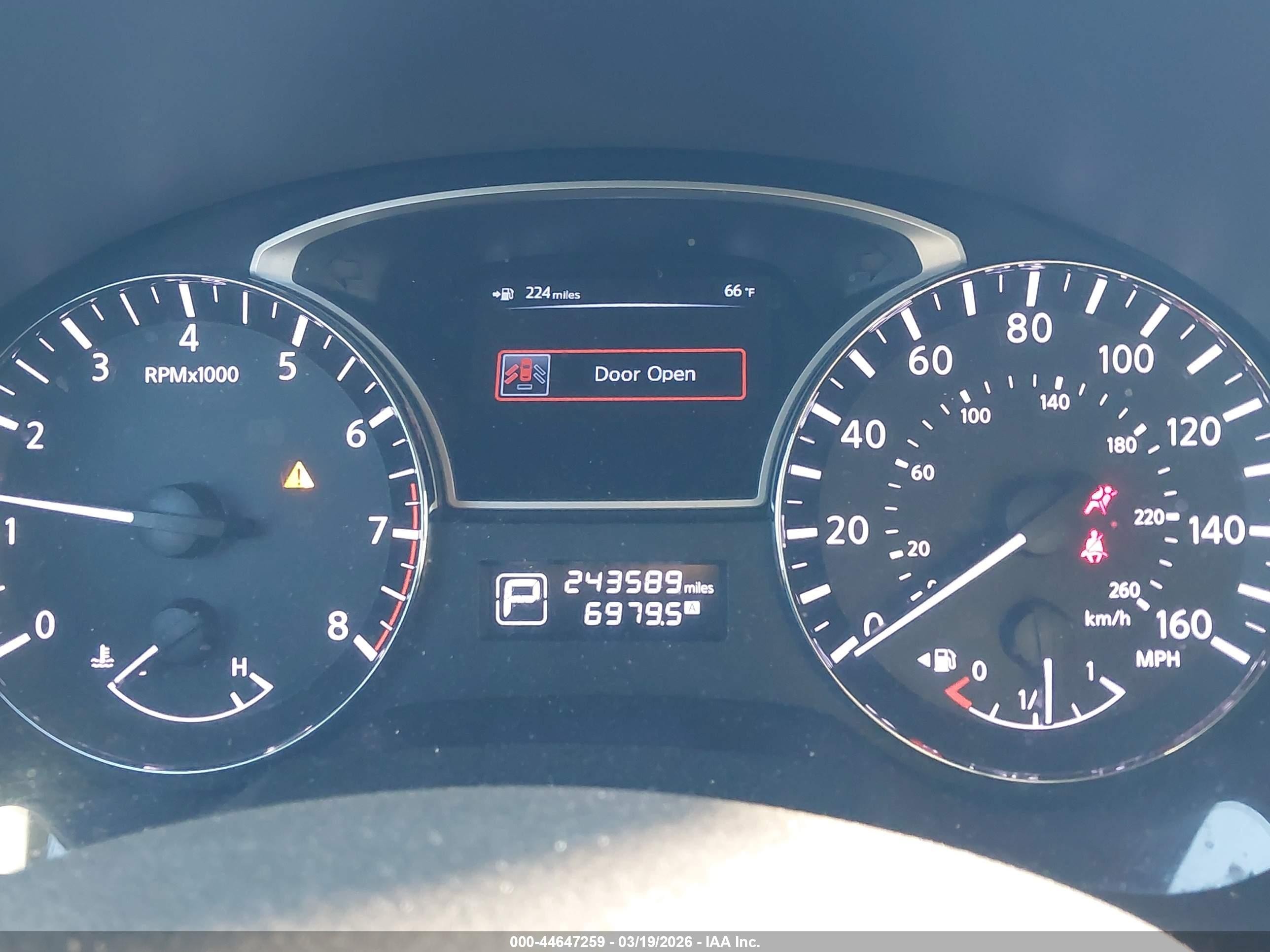 2013 Nissan Altima 2.5 Sv Silver vin: 1N4AL3AP5DN471794