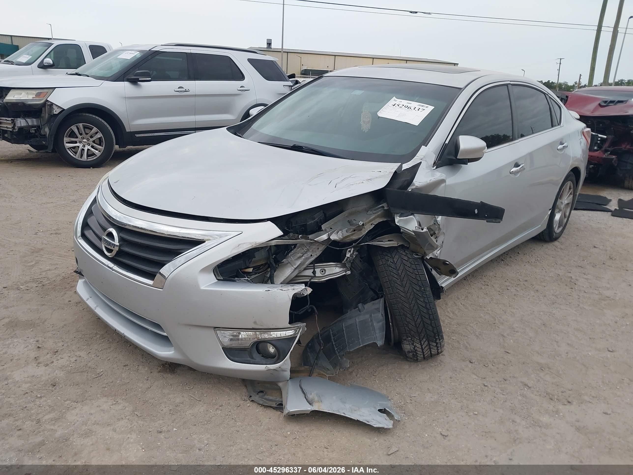 2013 Nissan Altima 2.5 Sl Серебряный vin: 1N4AL3AP5DN472945