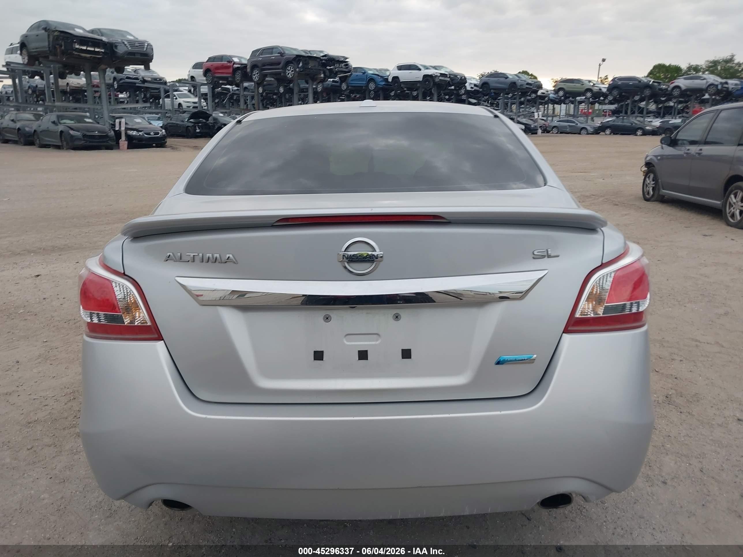 2013 Nissan Altima 2.5 Sl Серебряный vin: 1N4AL3AP5DN472945