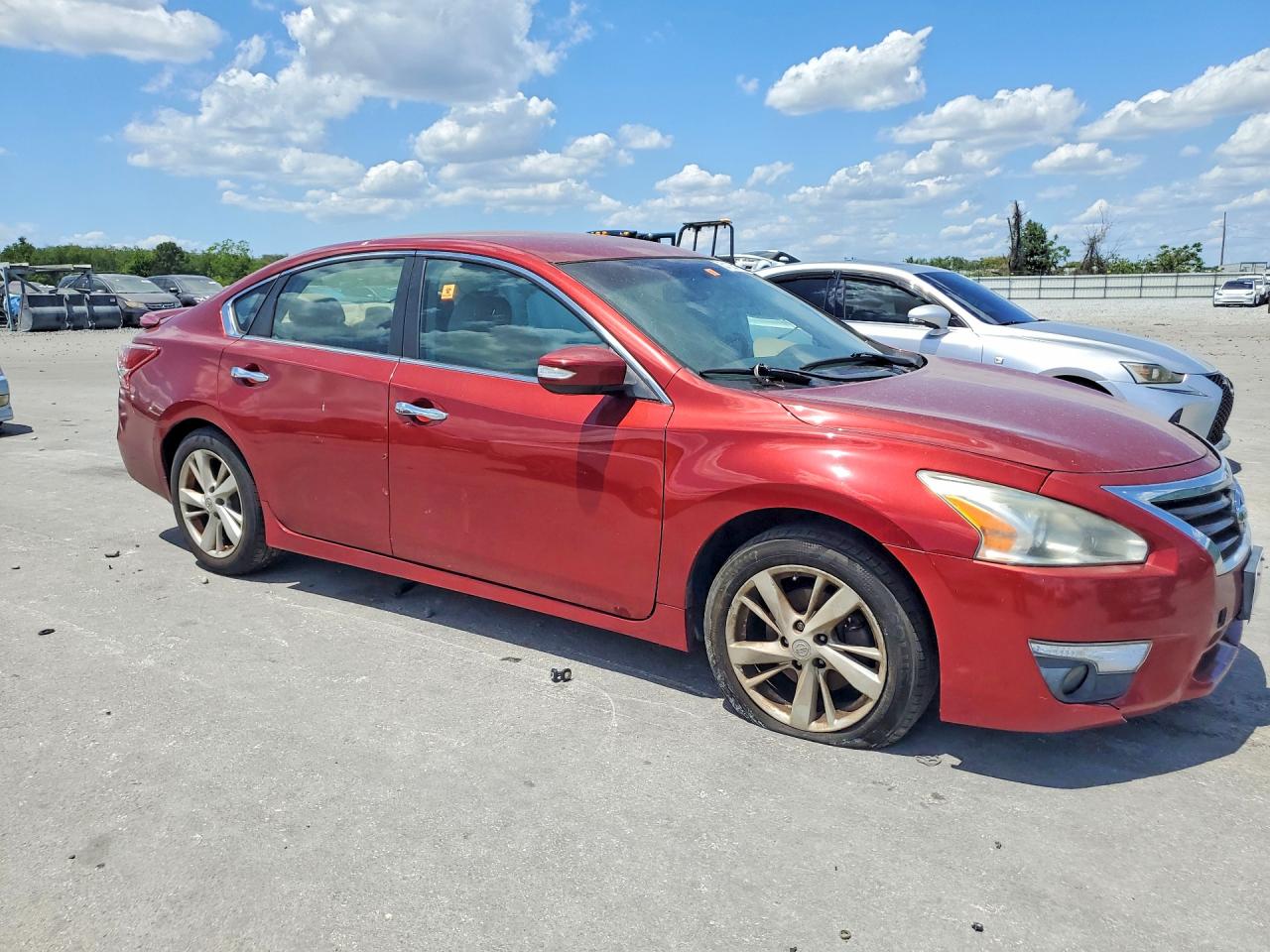 2013 Nissan Altima 2.5 Red vin: 1N4AL3AP5DN493438