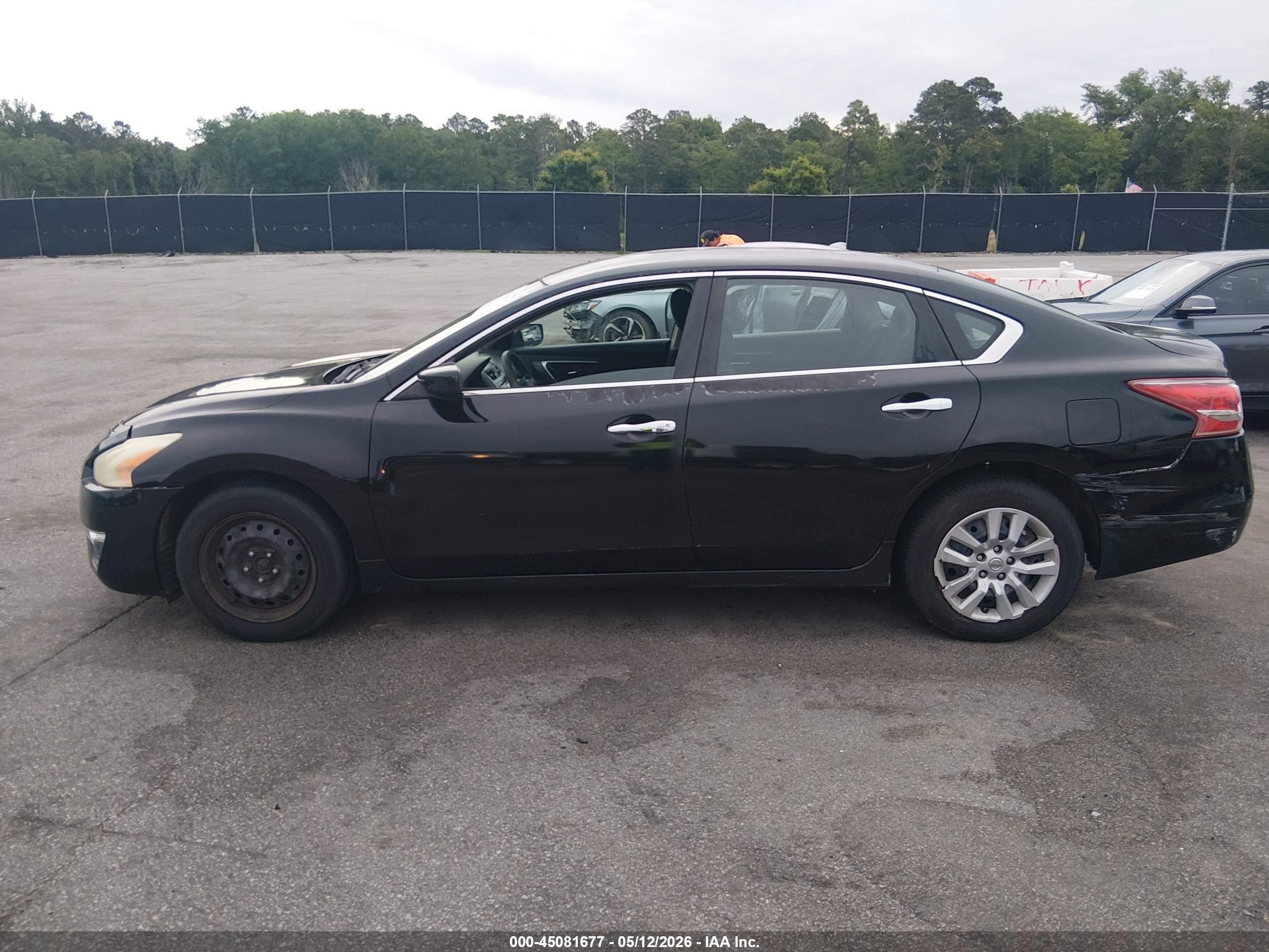 2013 Nissan Altima 2.5 S Black vin: 1N4AL3AP5DN519665