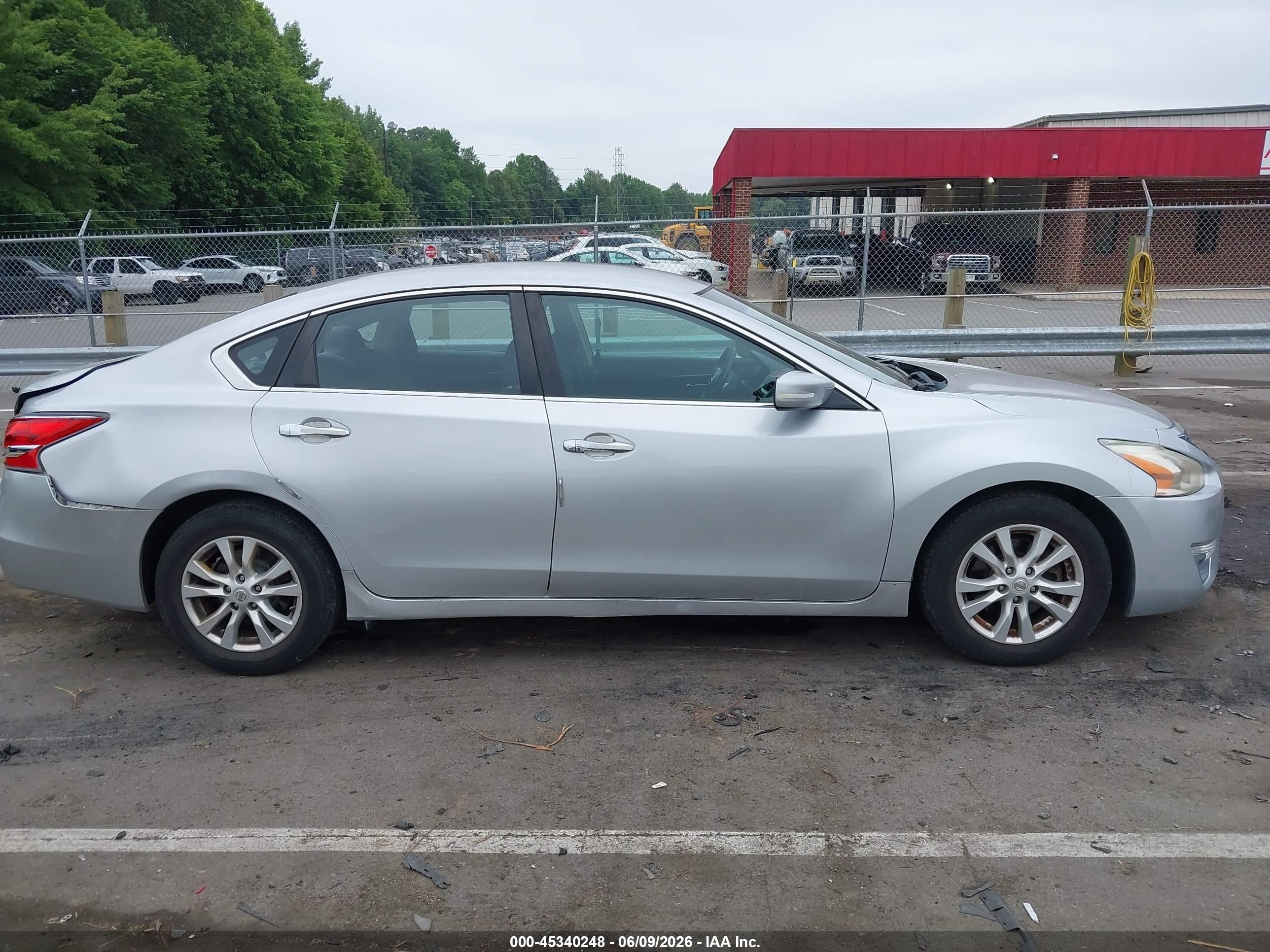 2013 Nissan Altima 2.5 S Silver vin: 1N4AL3AP5DN523702