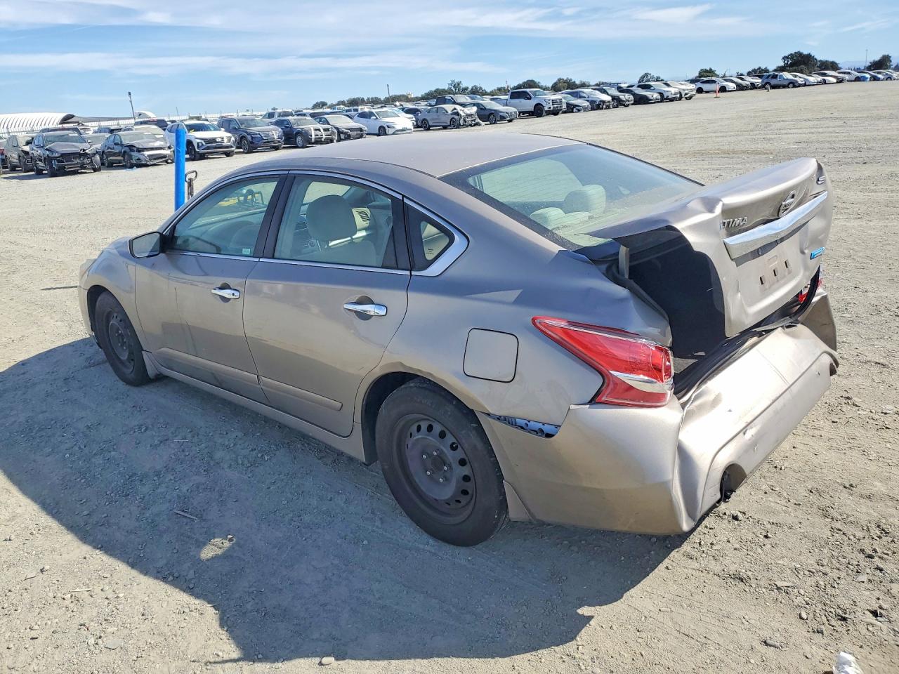 2013 Nissan Altima 2.5 Beige vin: 1N4AL3AP5DN549359