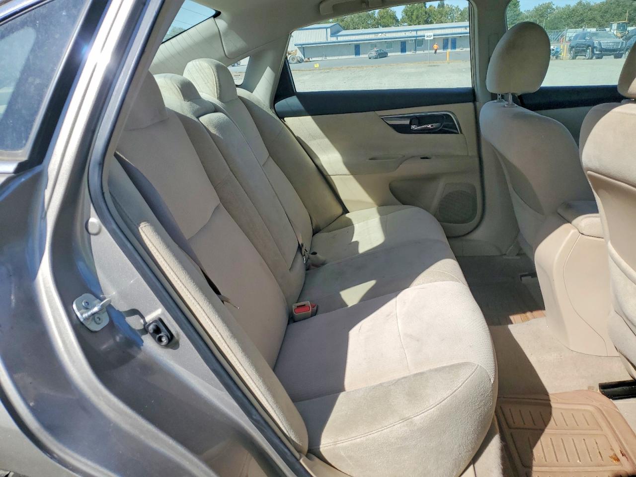 2013 Nissan Altima 2.5 Beige vin: 1N4AL3AP5DN549359