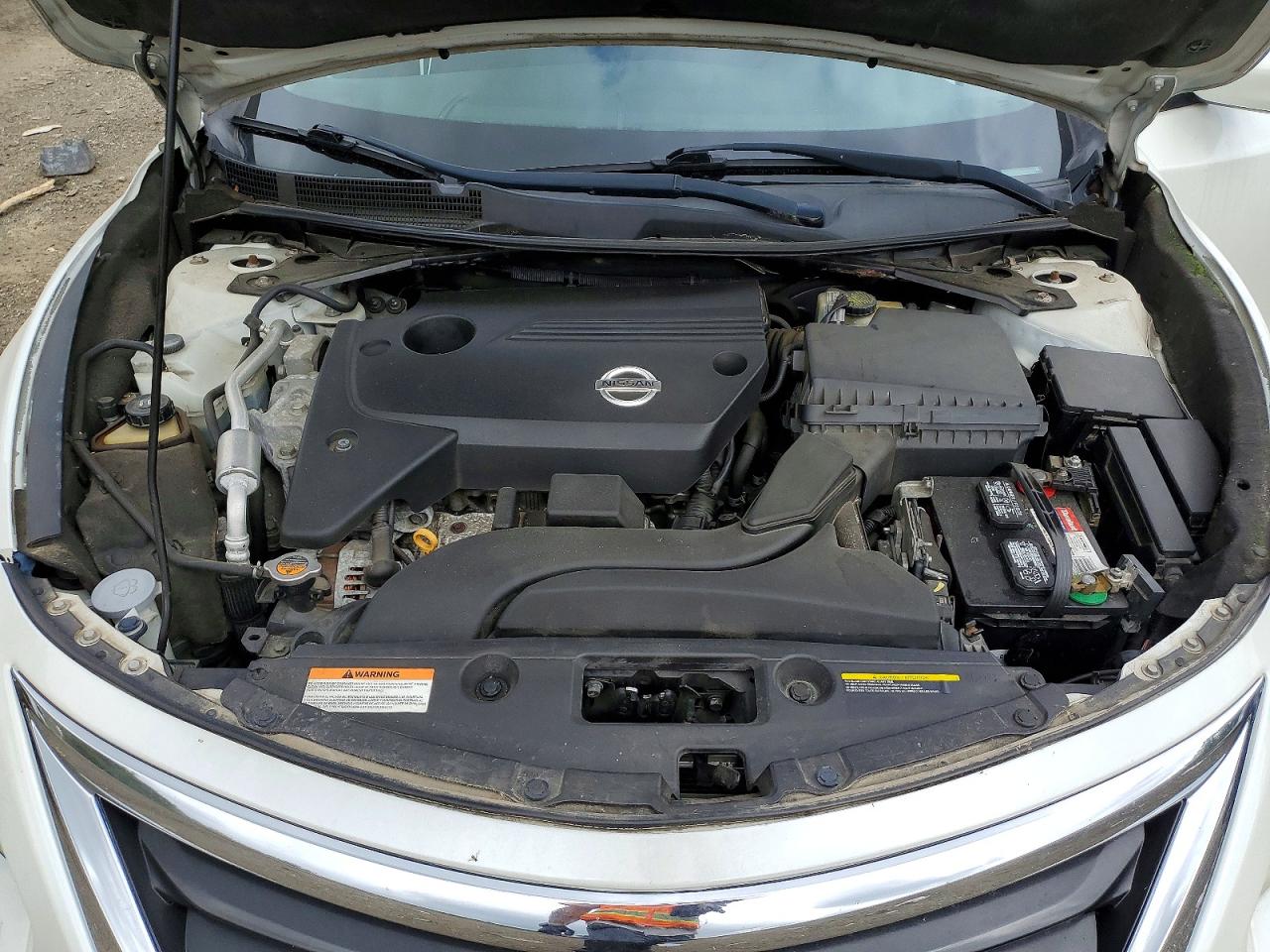 2013 Nissan Altima 2.5 White vin: 1N4AL3AP5DN550558